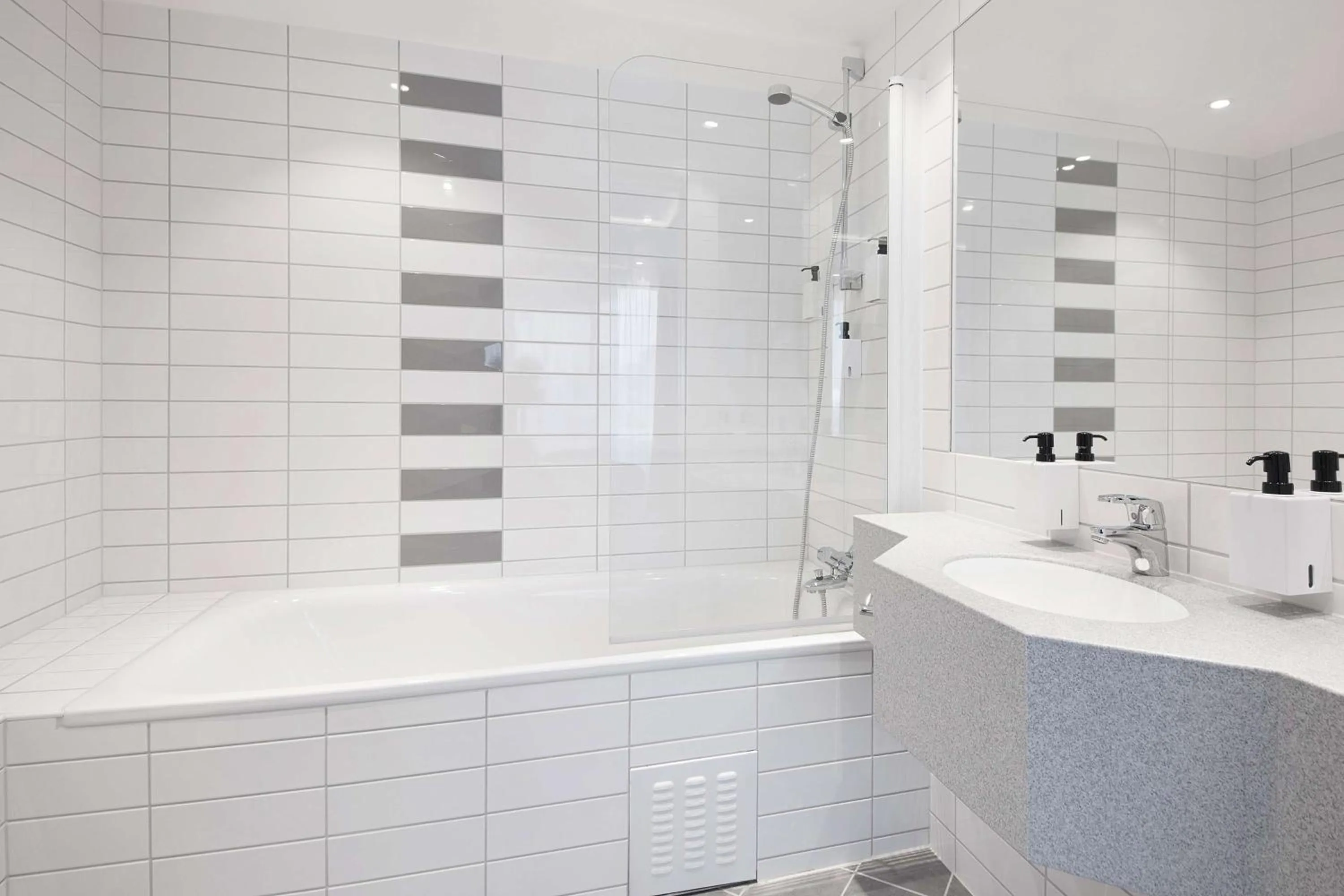 Photo of the whole room in Scandic Neptun