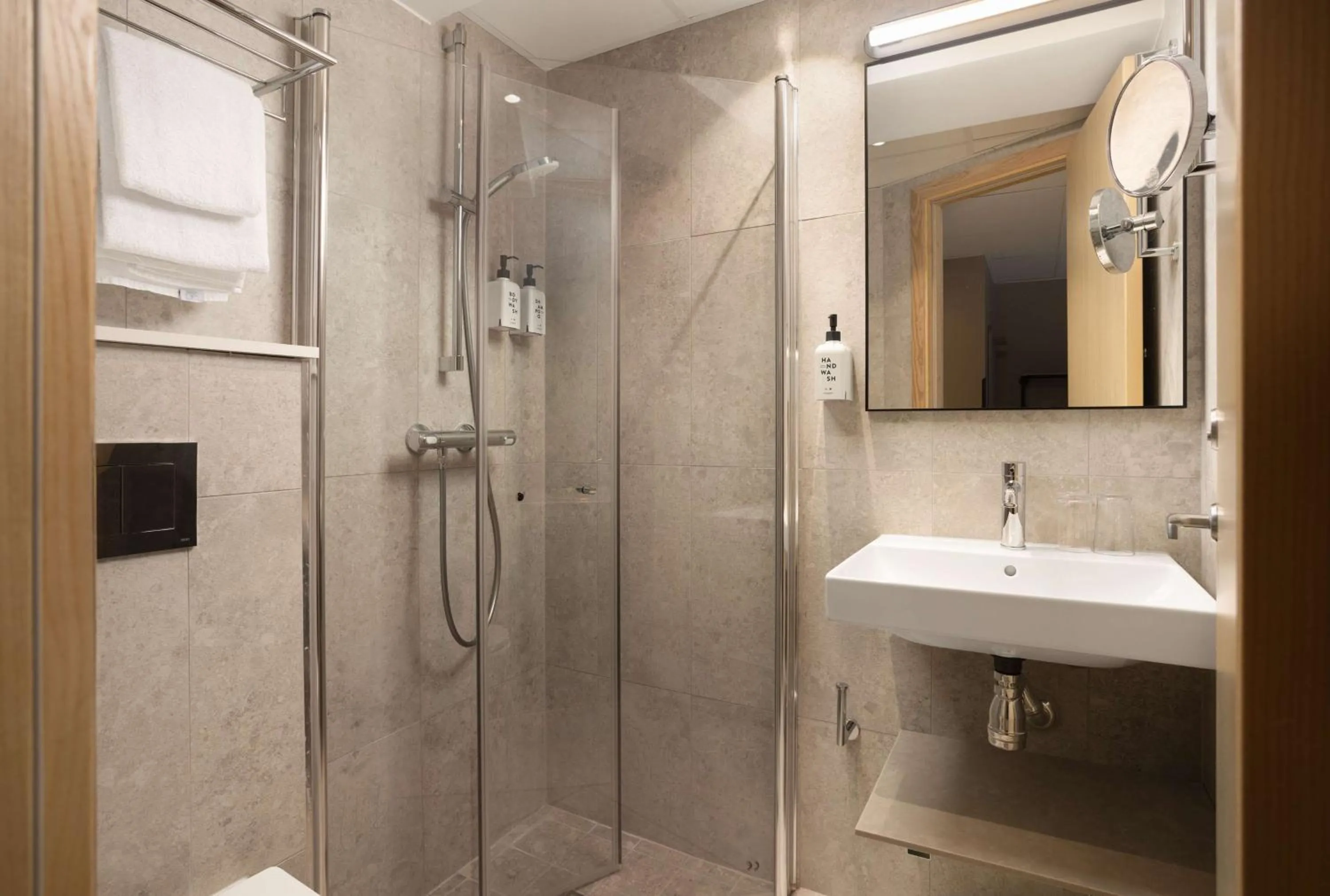 Bedroom in Scandic Neptun