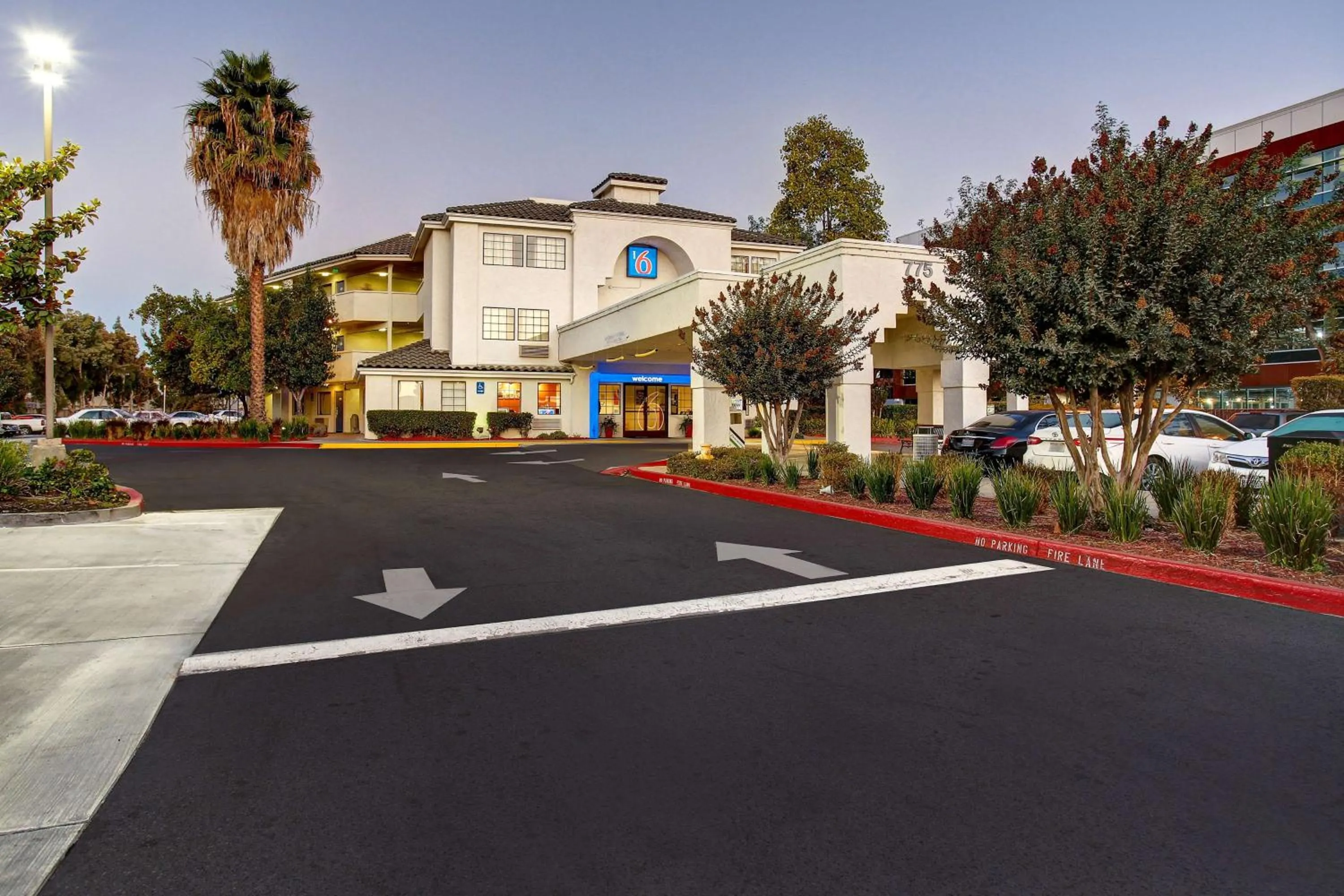 Property building in Motel 6-Sunnyvale, CA - North