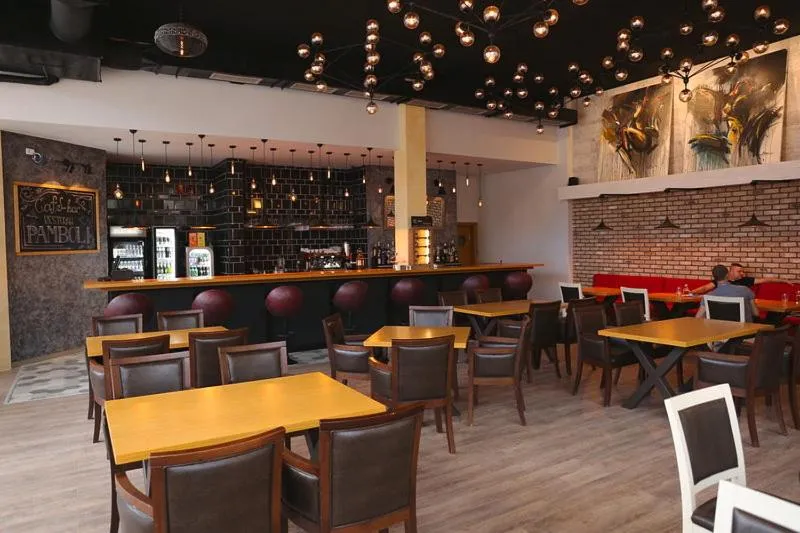 Restaurant/places to eat in Hotel Srbija