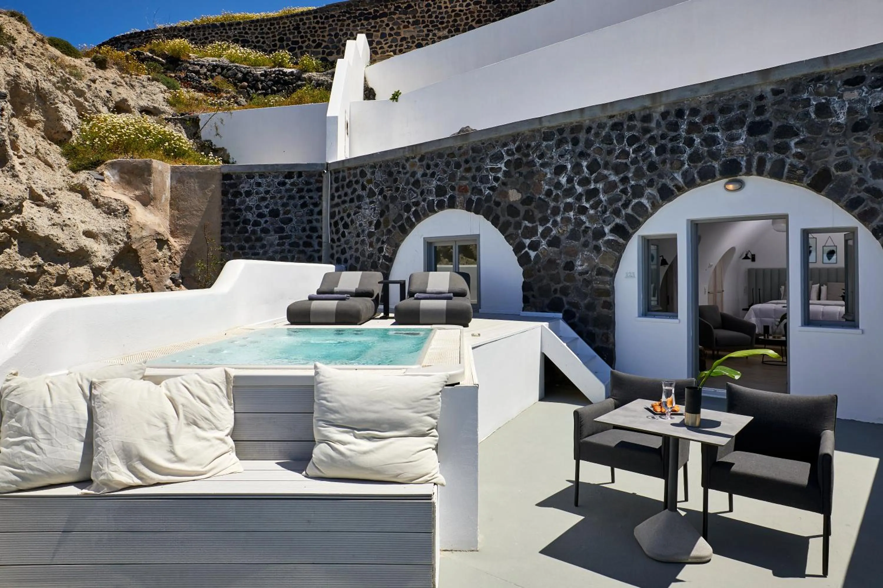 Patio in Petit Palace Suites