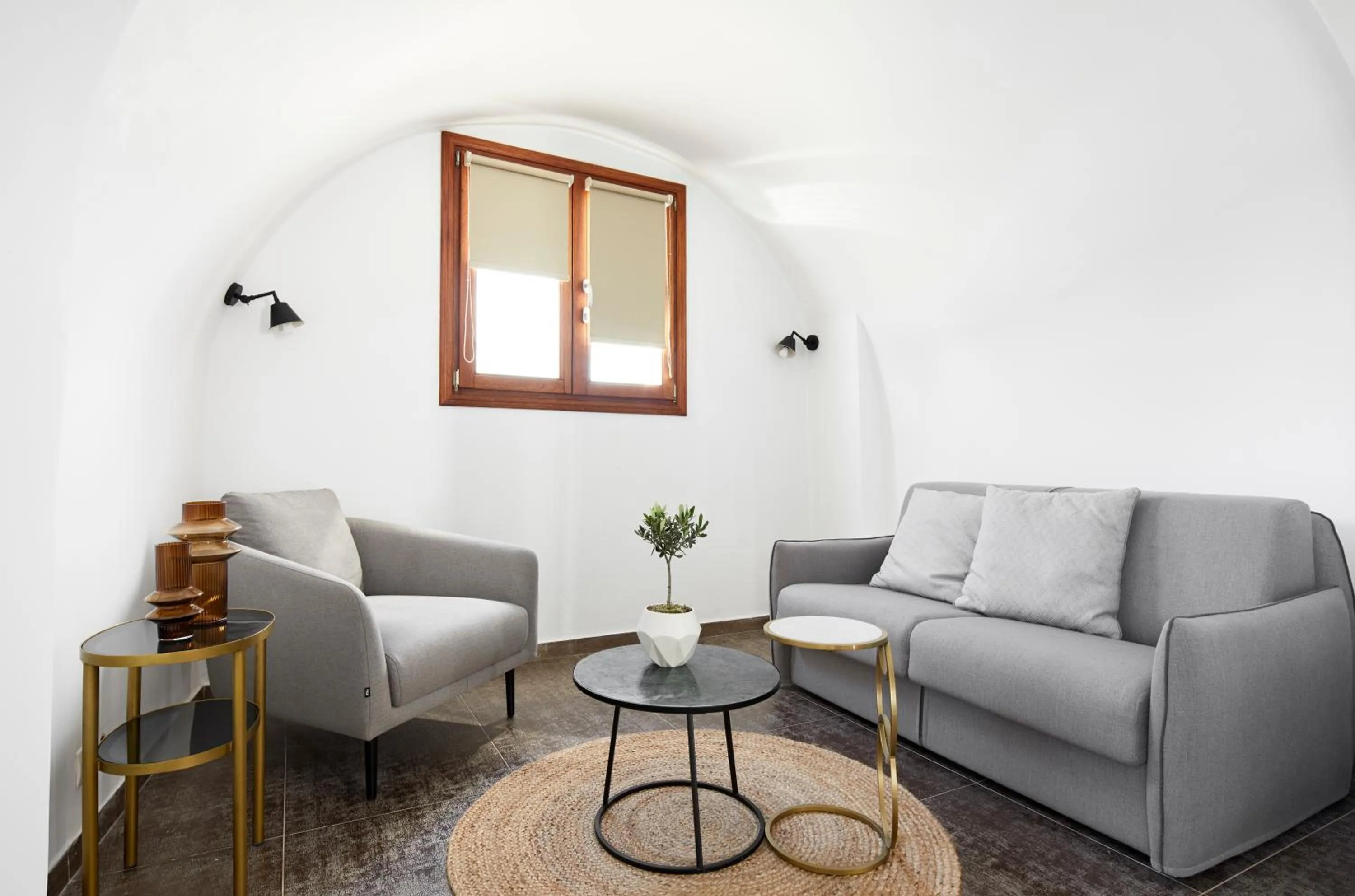 Seating area in Petit Palace Suites