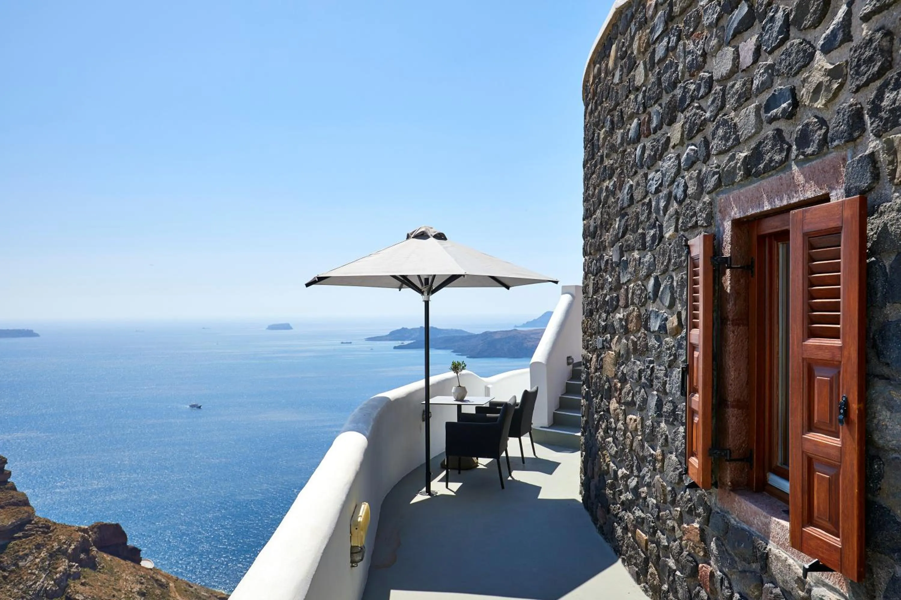 Time of day in Petit Palace Suites