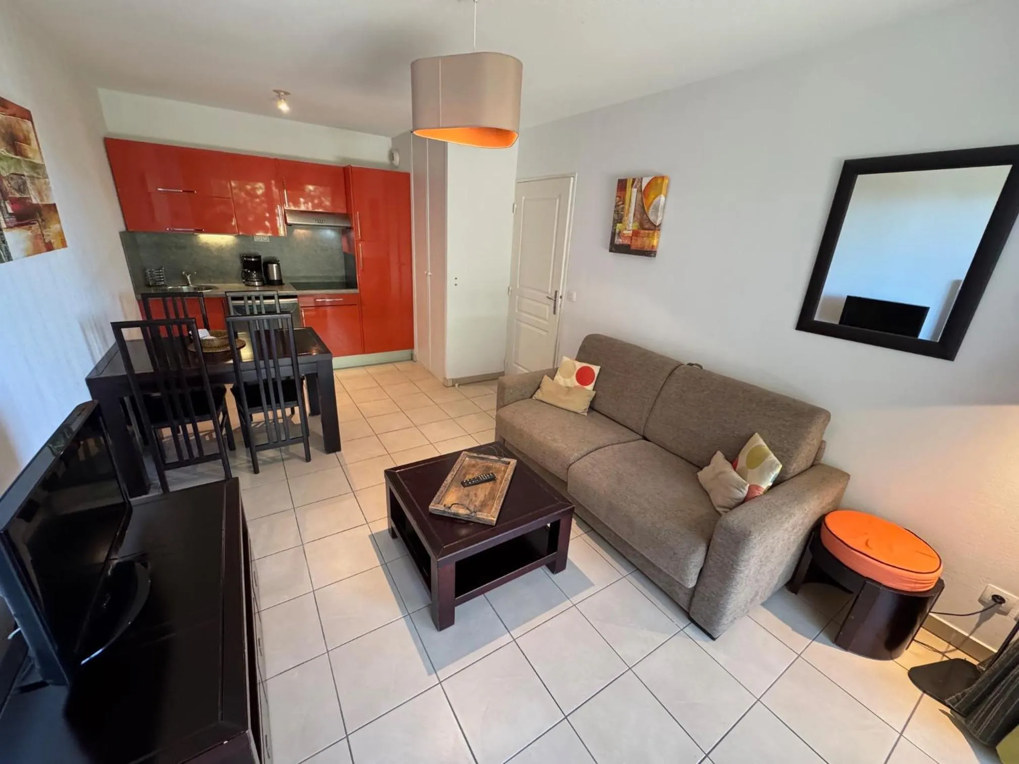 Communal lounge/ TV room in Lagrange Vacances Les Terrasses des Embiez