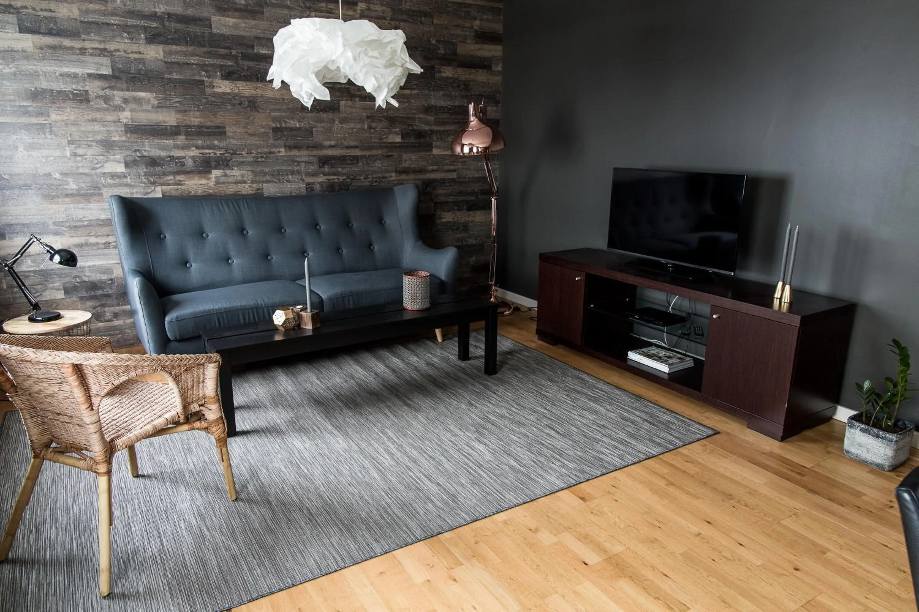 TV and multimedia in Acco Luxury Apartments