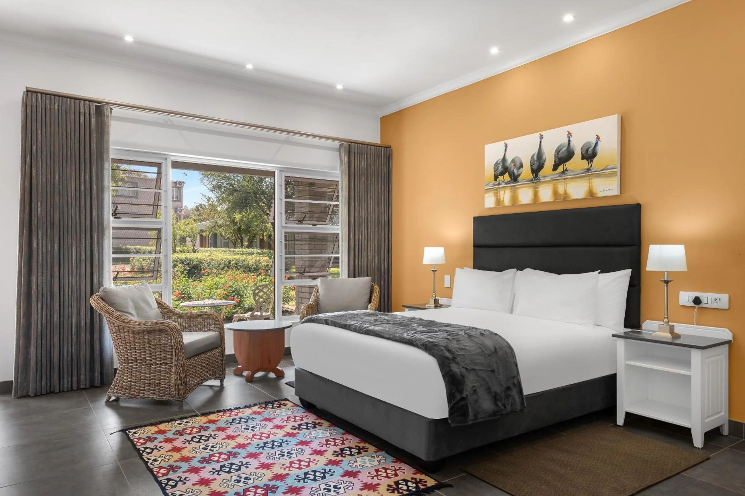 Property building, Bed in Park Hotel Mokopane