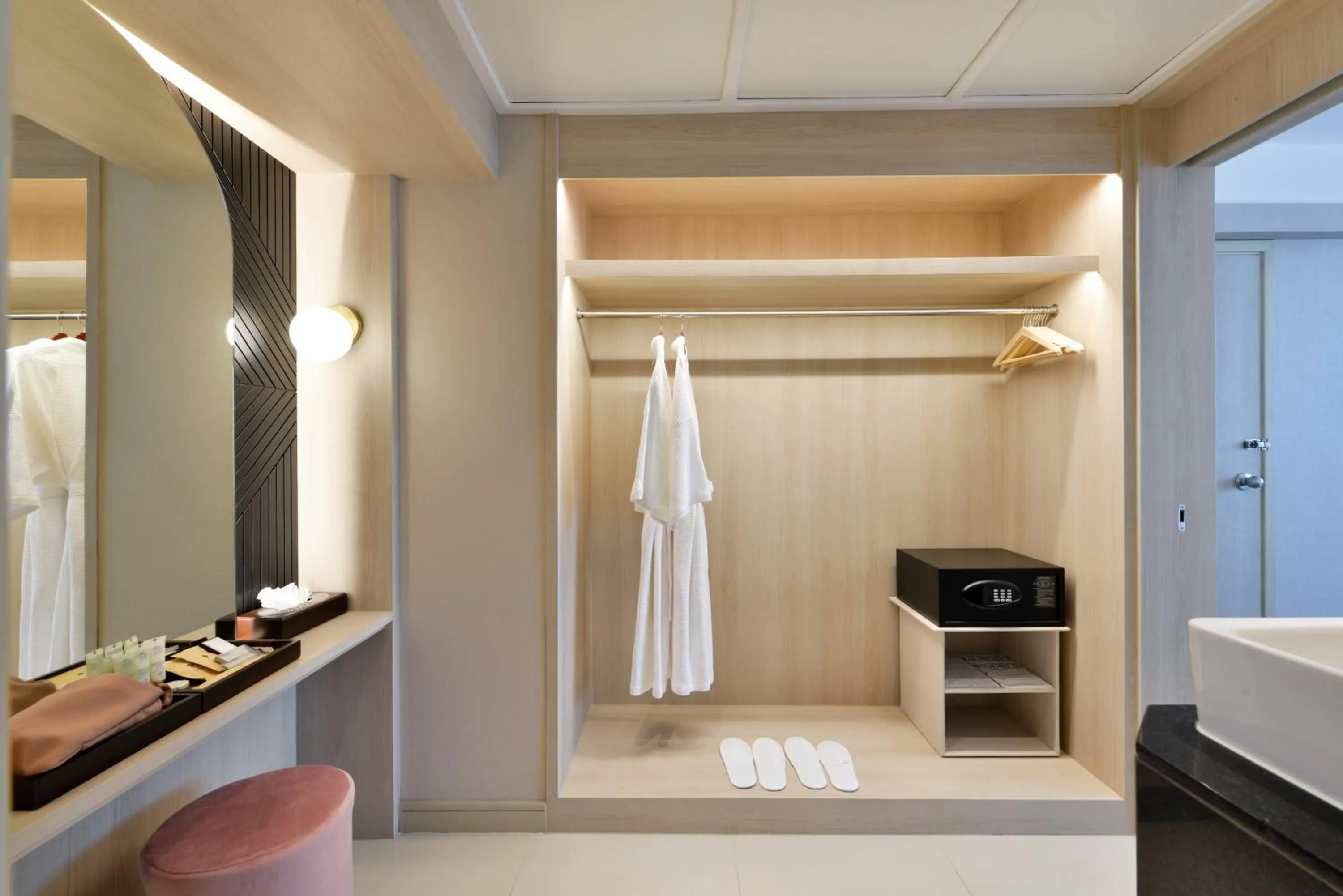 wardrobe in Twin Towers Hotel