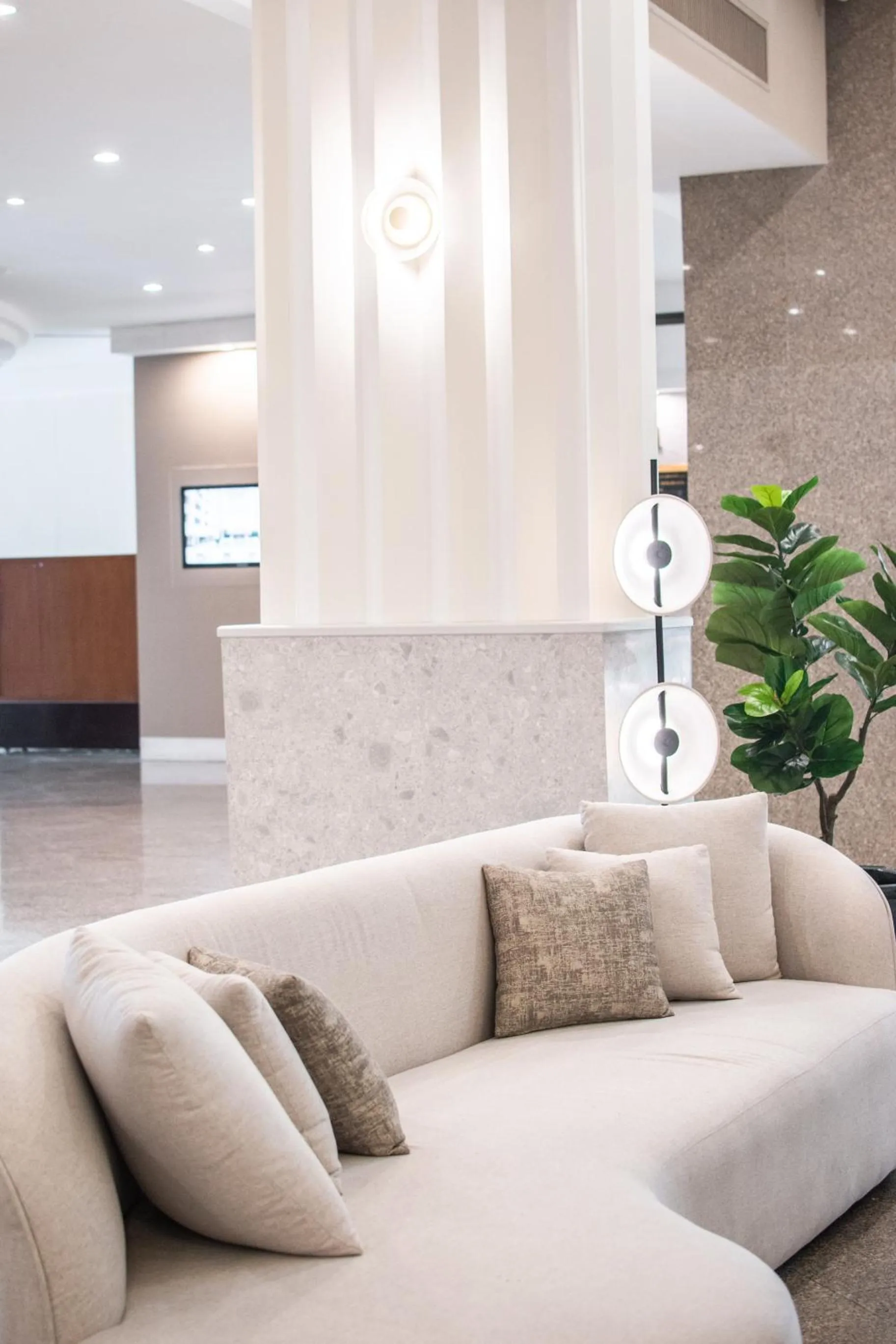 Lobby or reception in Twin Towers Hotel