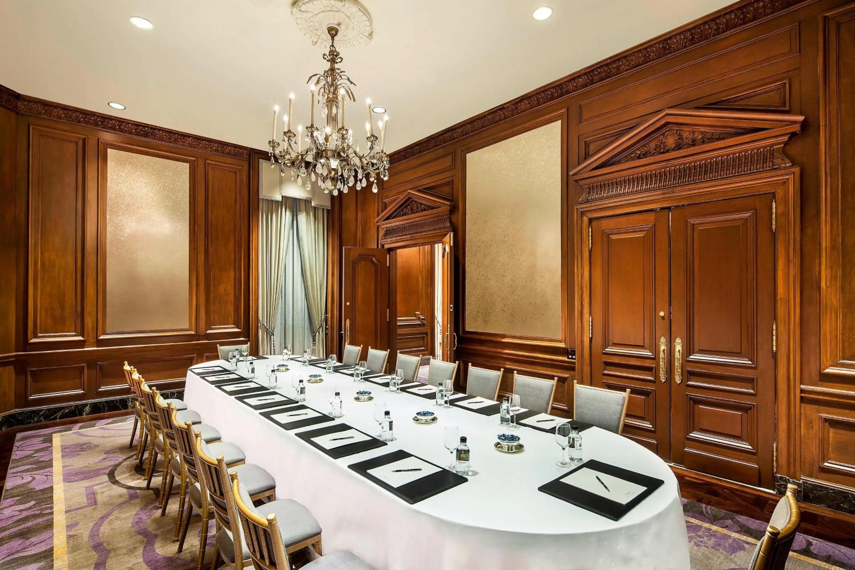 Meeting/conference room in The St. Regis New York