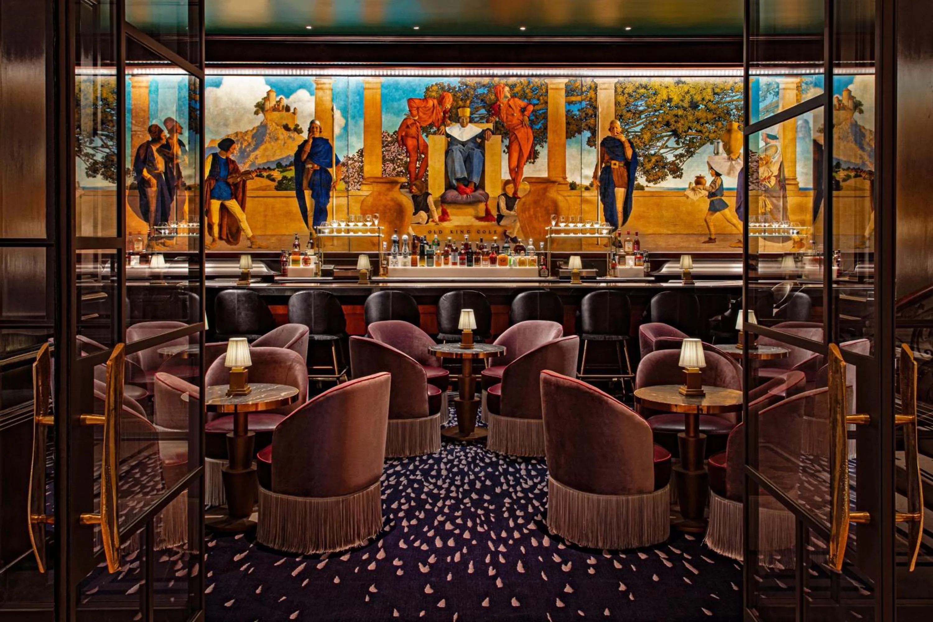 Lounge or bar in The St. Regis New York