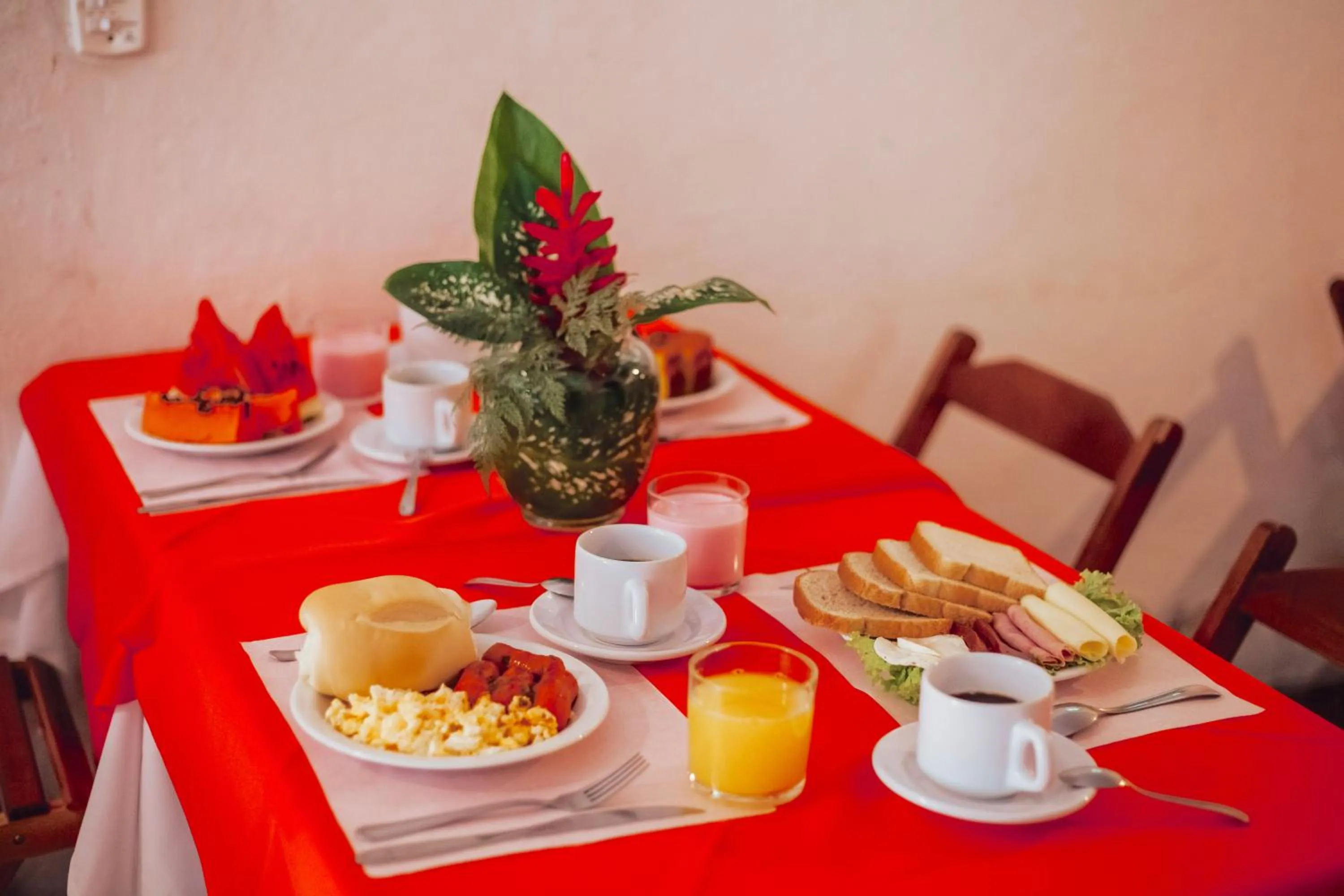 Breakfast in Pousada Chale Suísso