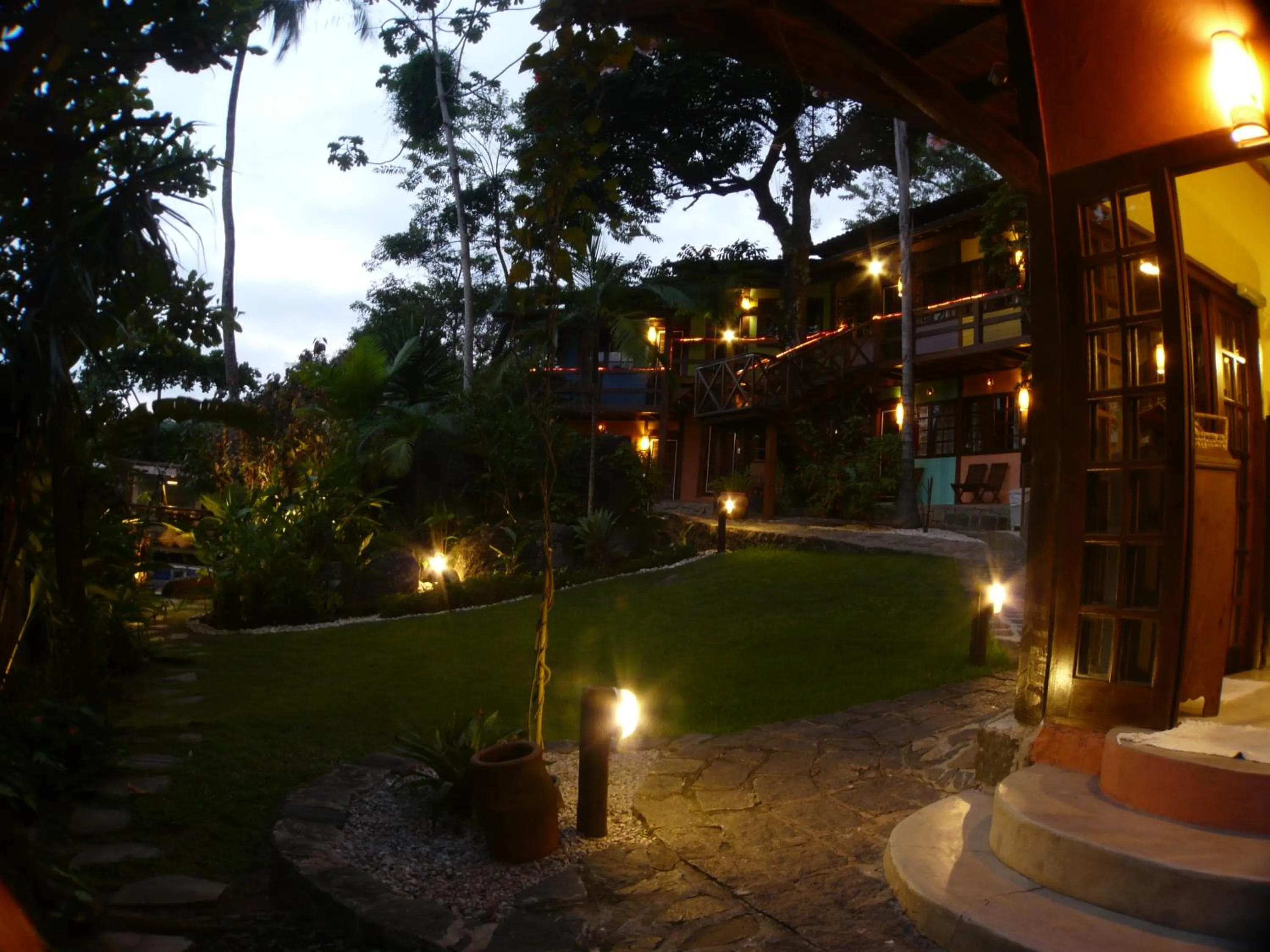 Night in Pousada Villa Da Prainha