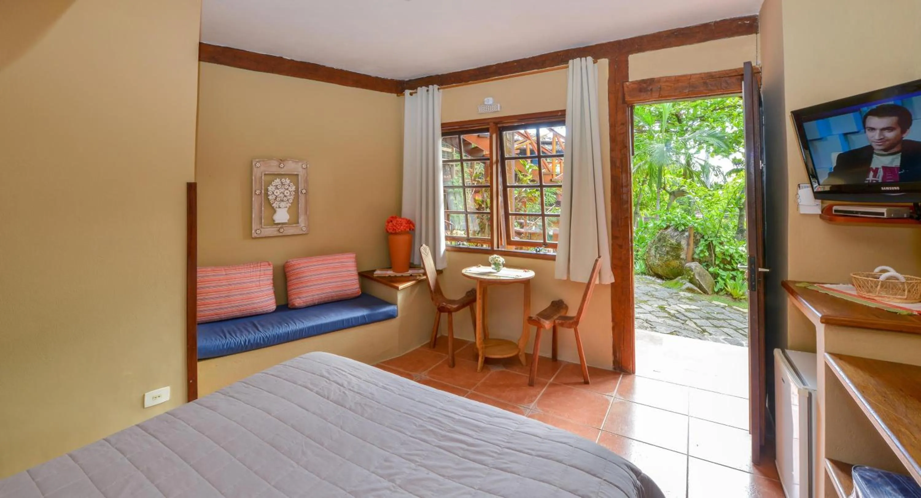 Photo of the whole room, Bed in Pousada Villa Da Prainha