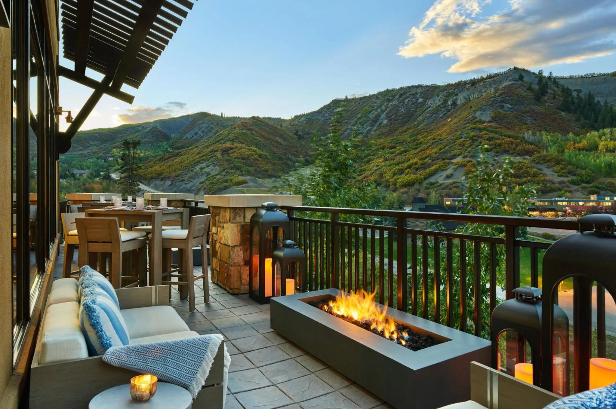 Restaurant/places to eat in Viceroy Snowmass