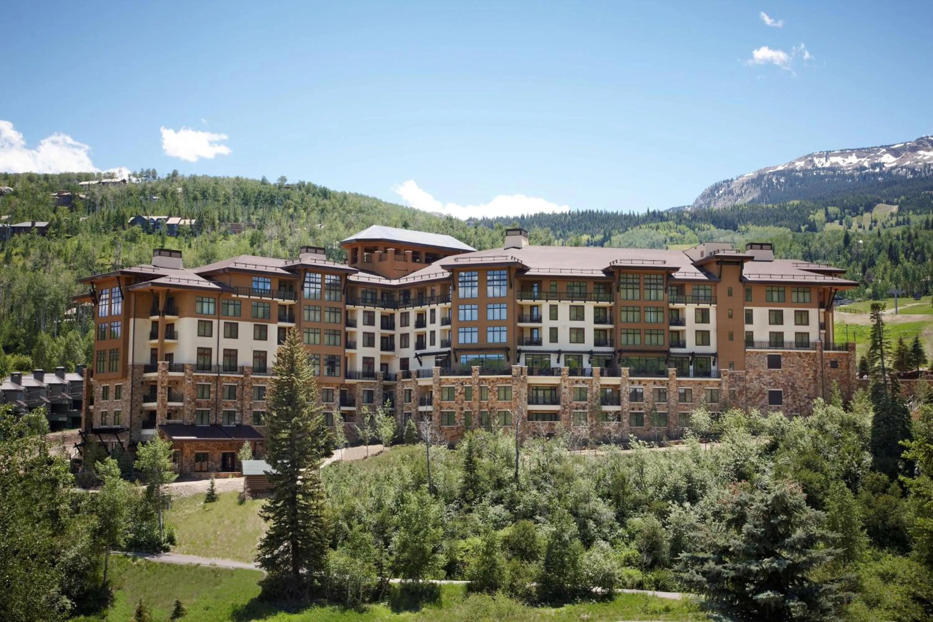 Property building in Viceroy Snowmass