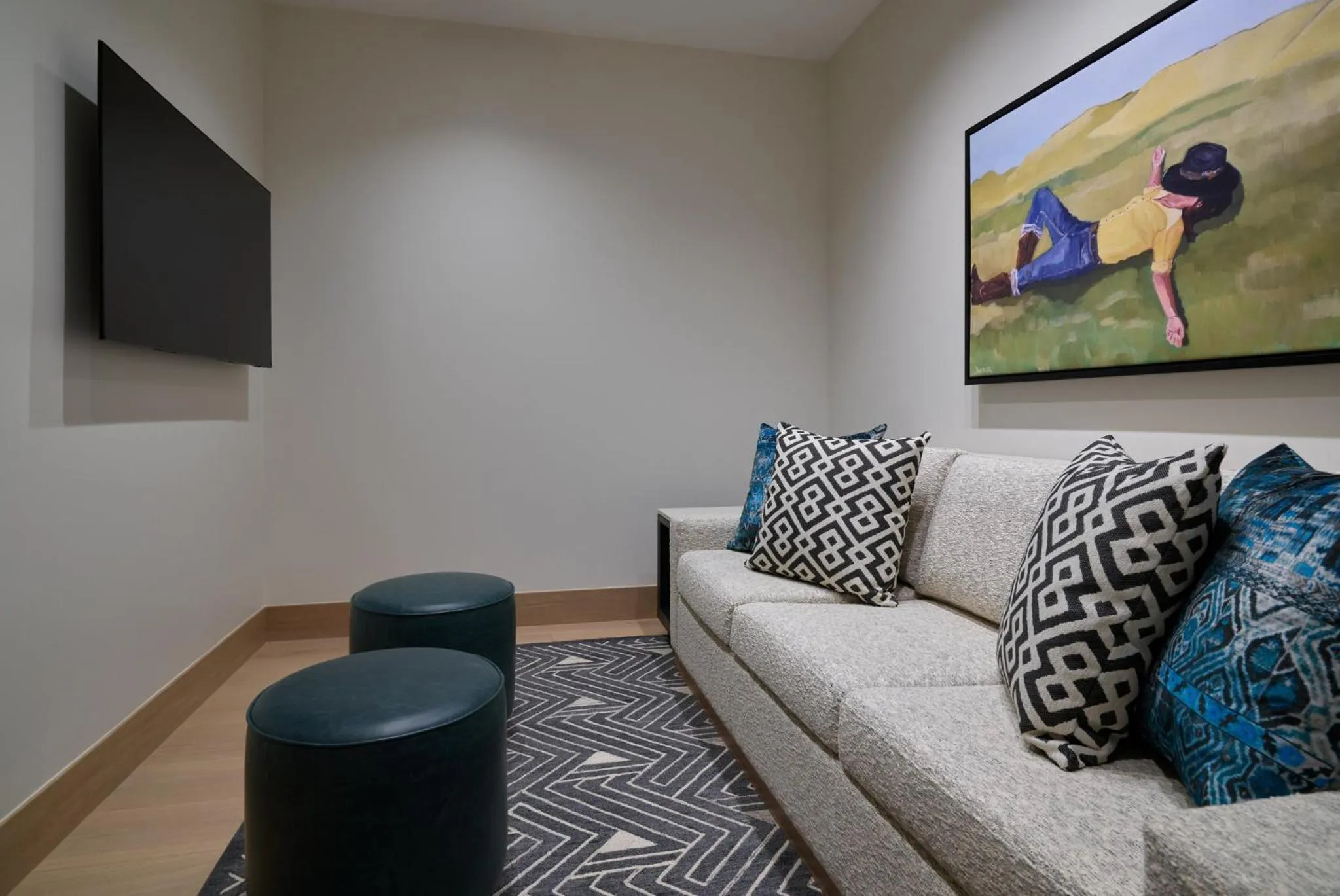 Photo of the whole room in Viceroy Snowmass