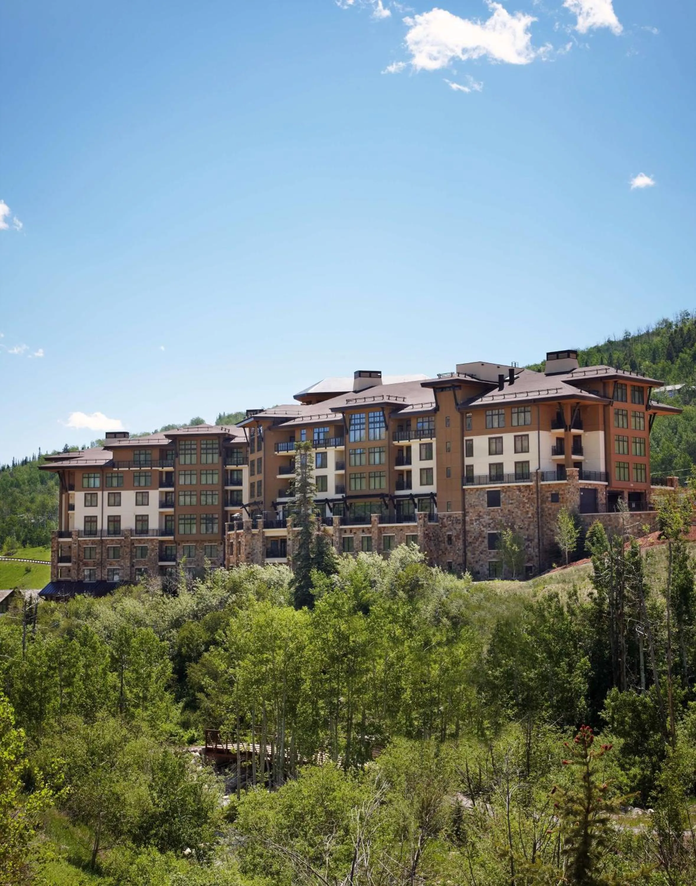 Property building in Viceroy Snowmass