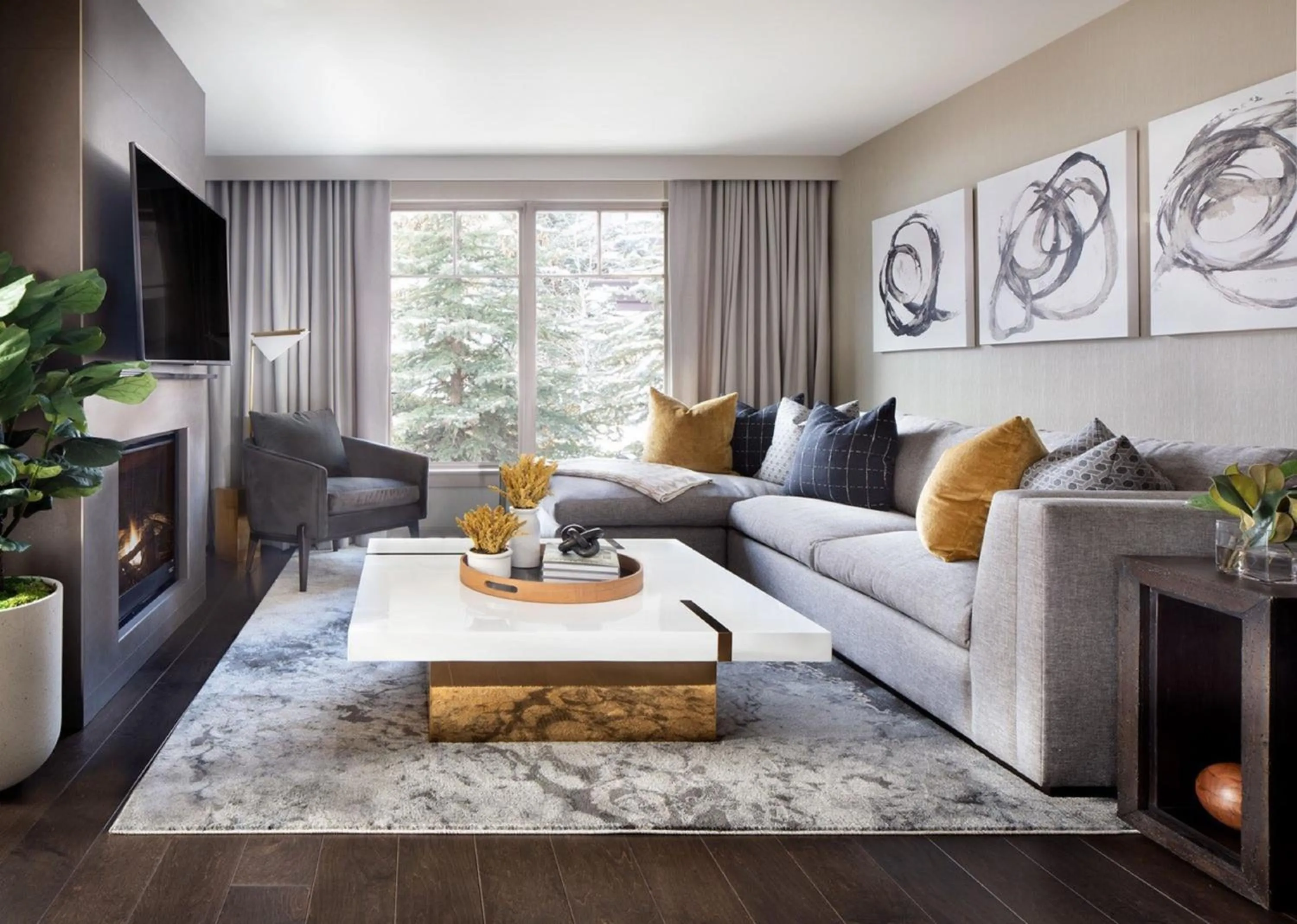 Photo of the whole room in Viceroy Snowmass