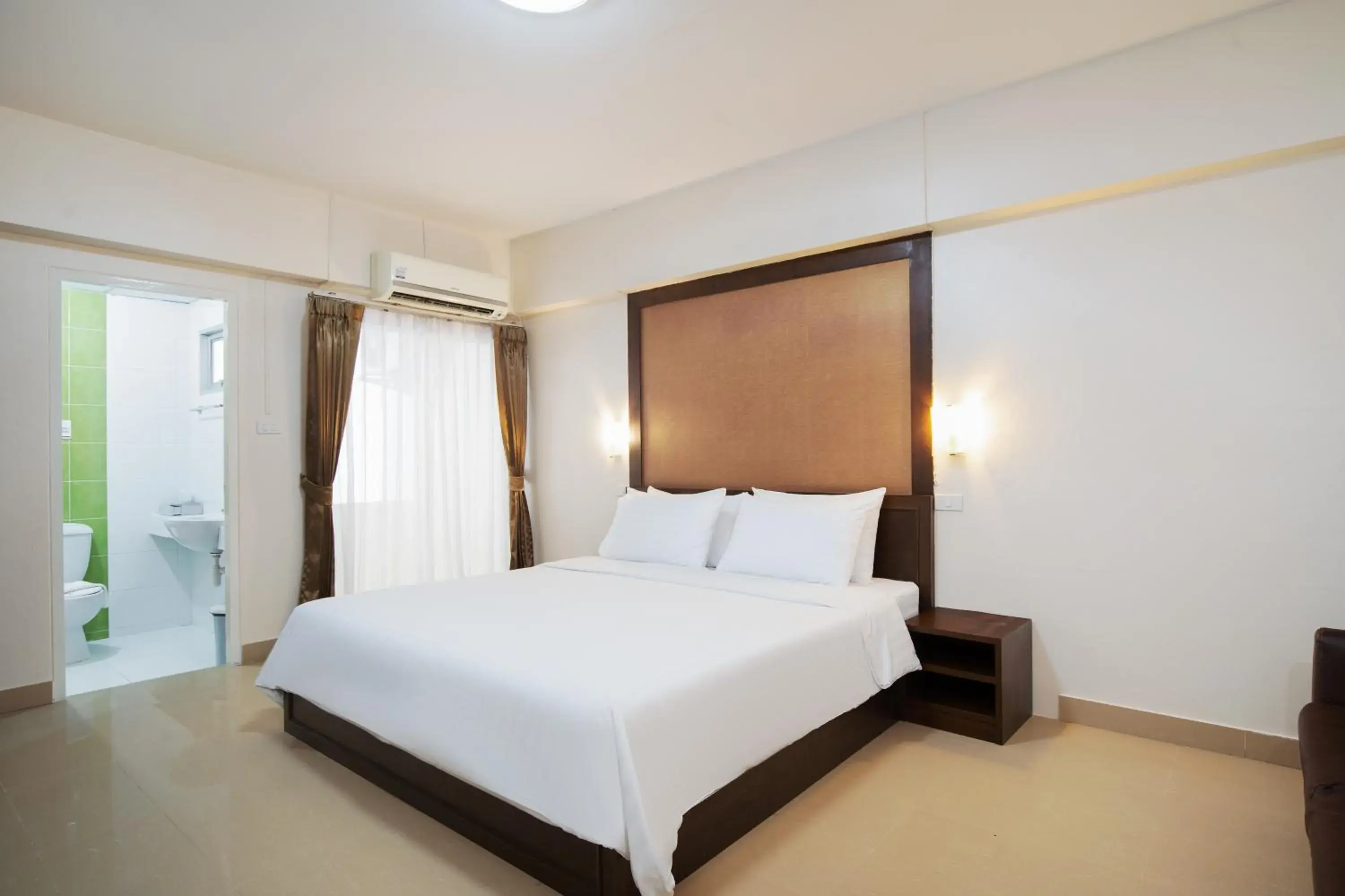 Superior Double Room in P-Park Suvarnabhumi Superior Double Room in P-Park Suvarnabhumi