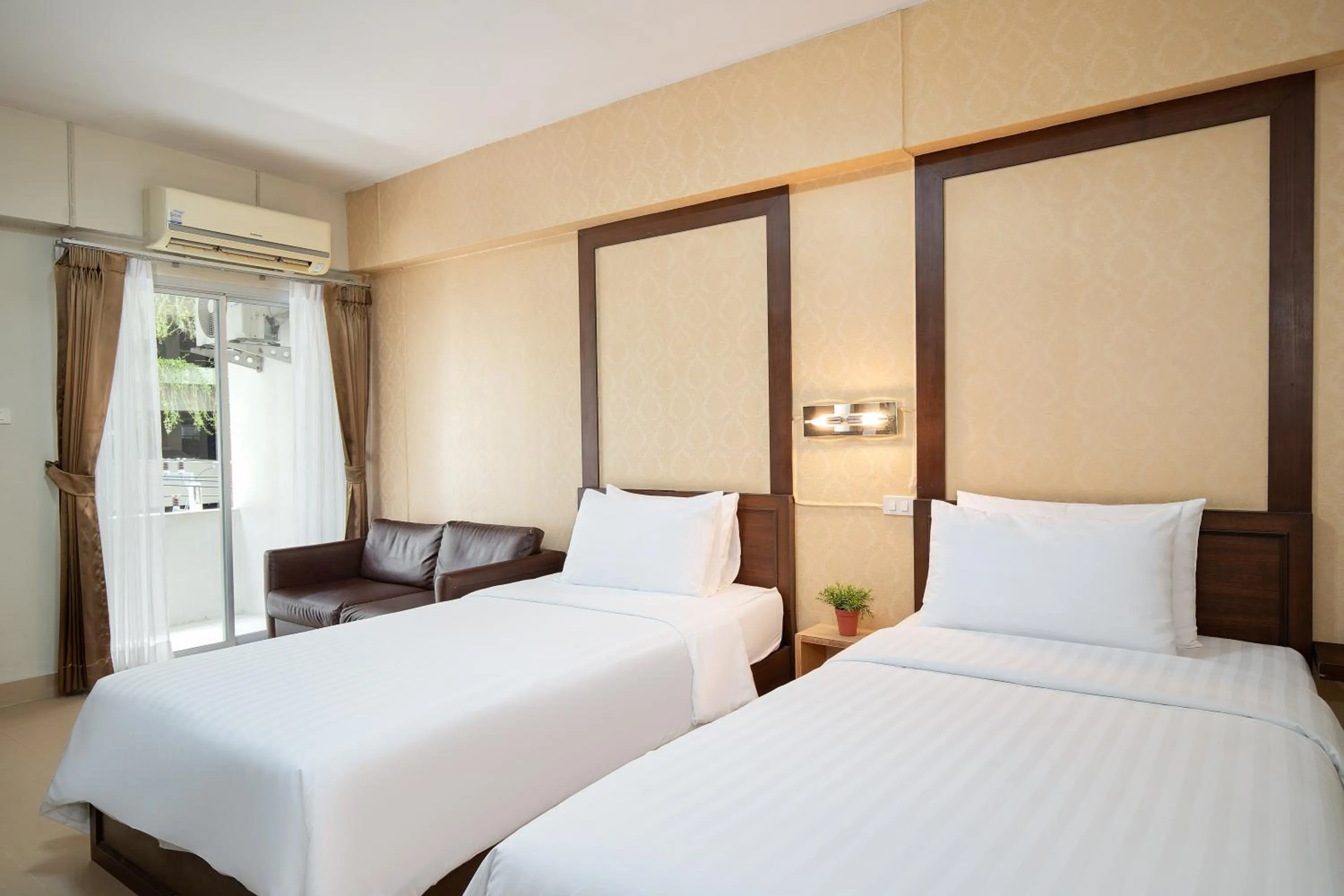 Bed in P-Park Suvarnabhumi