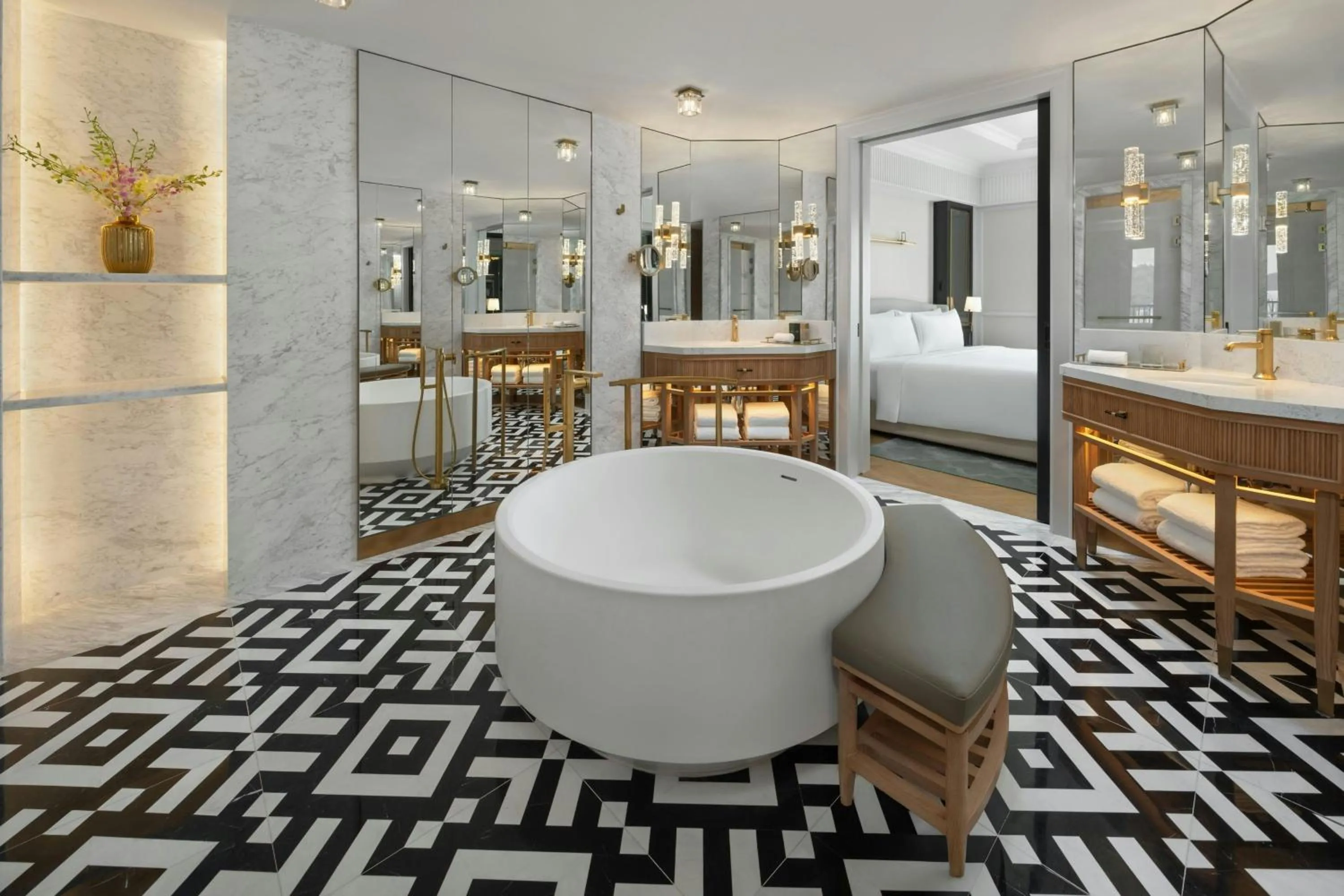 Bathroom in The Laurus, a Luxury Collection Resort, Singapore