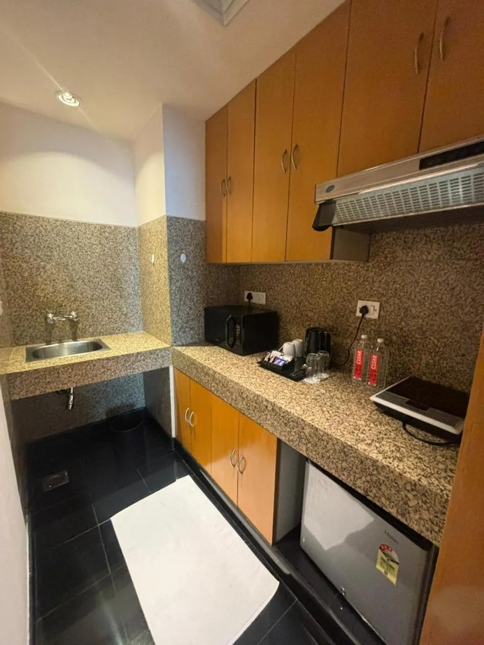 Kitchen or kitchenette in The Grand New Delhi