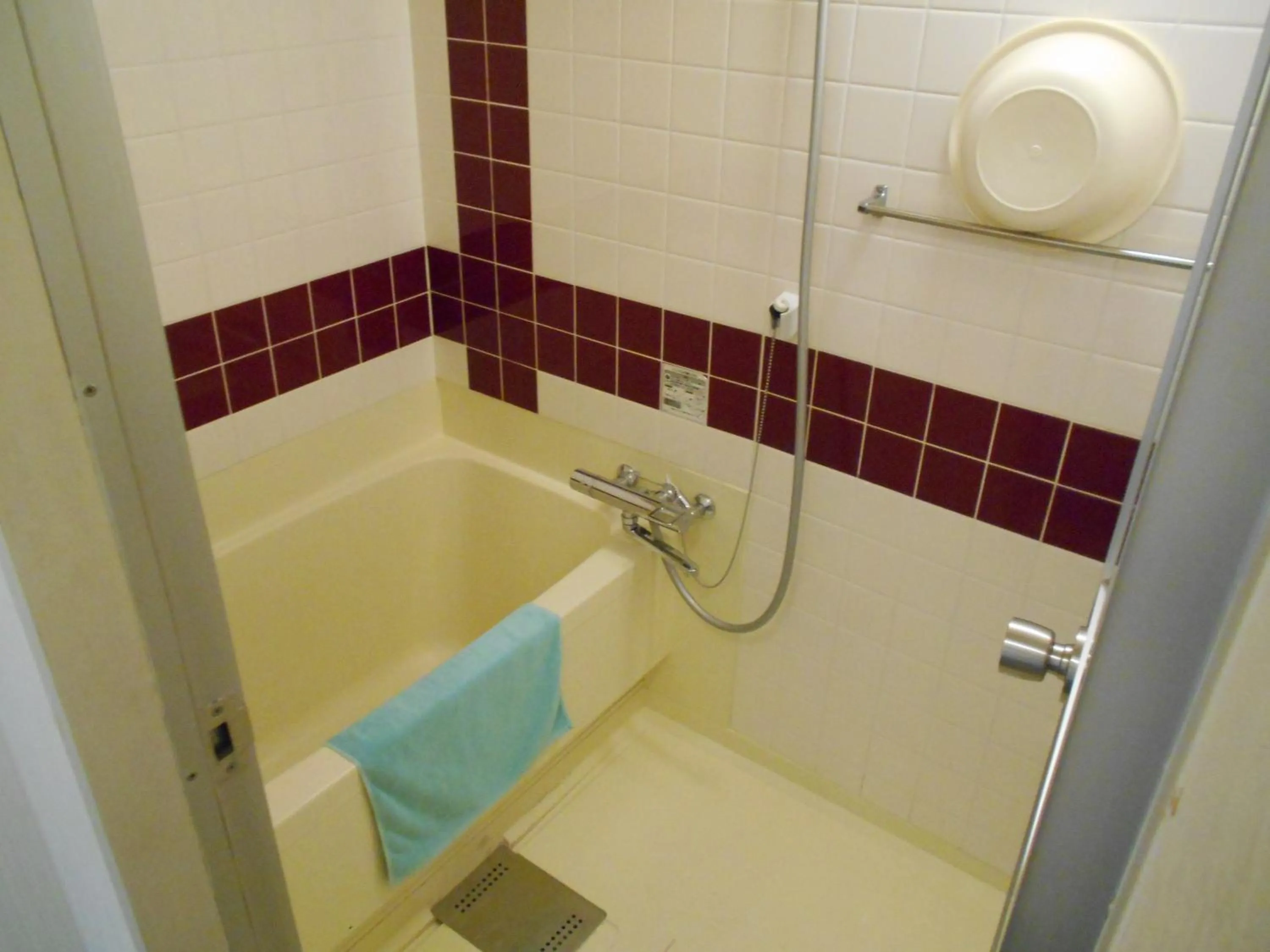 Bathroom in Weekly Green In Namba