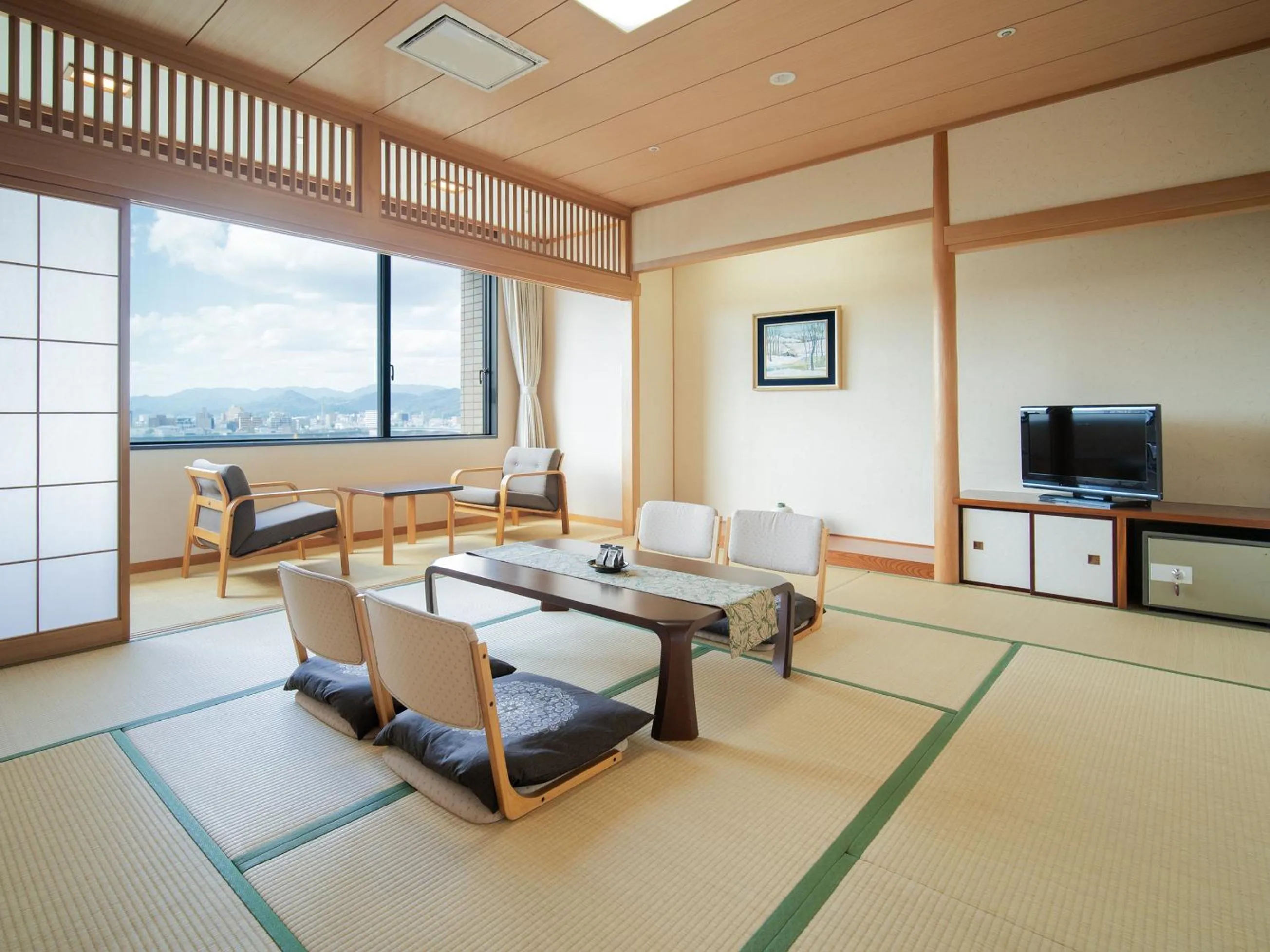 Photo of the whole room in CHRES