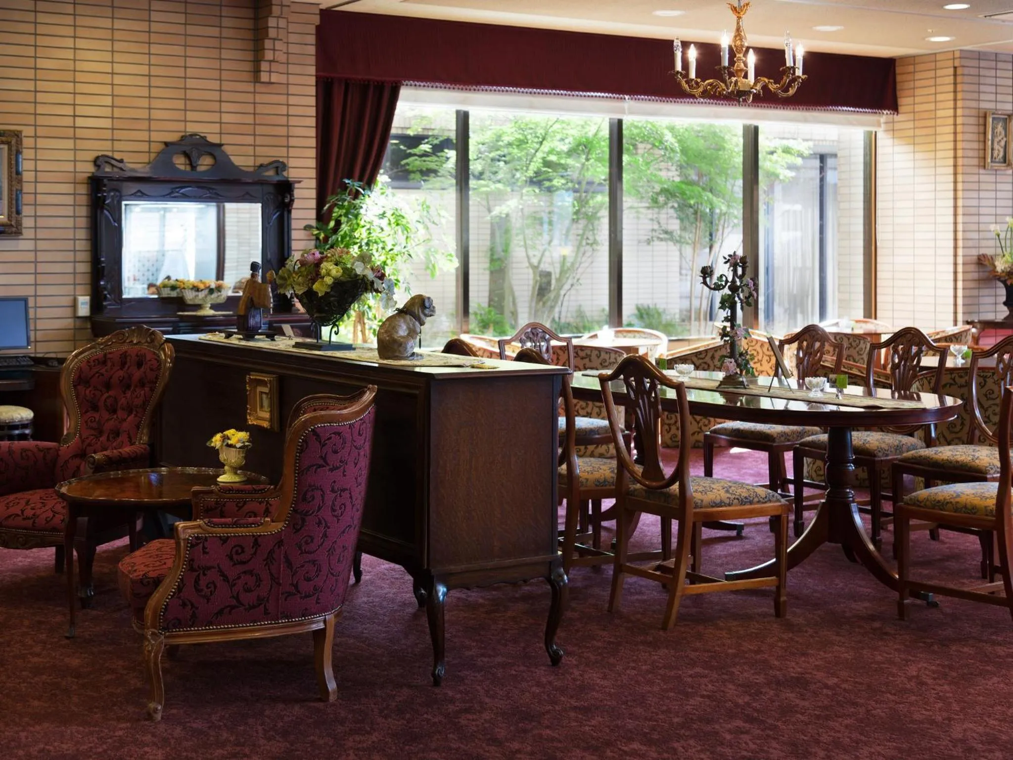 Lobby or reception in CHRES