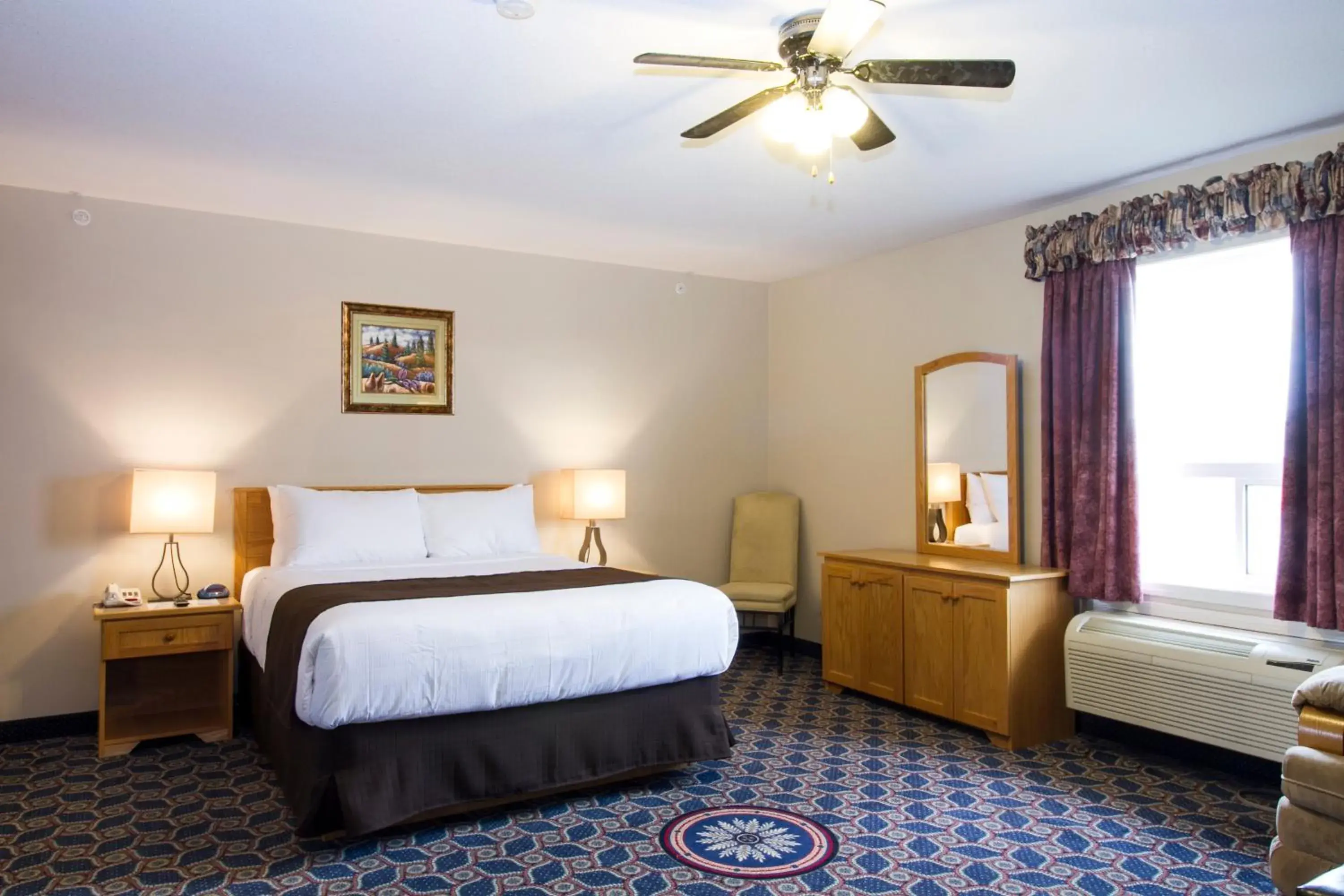 Deluxe Suite in West Country Inn Deluxe Suite in West Country Inn