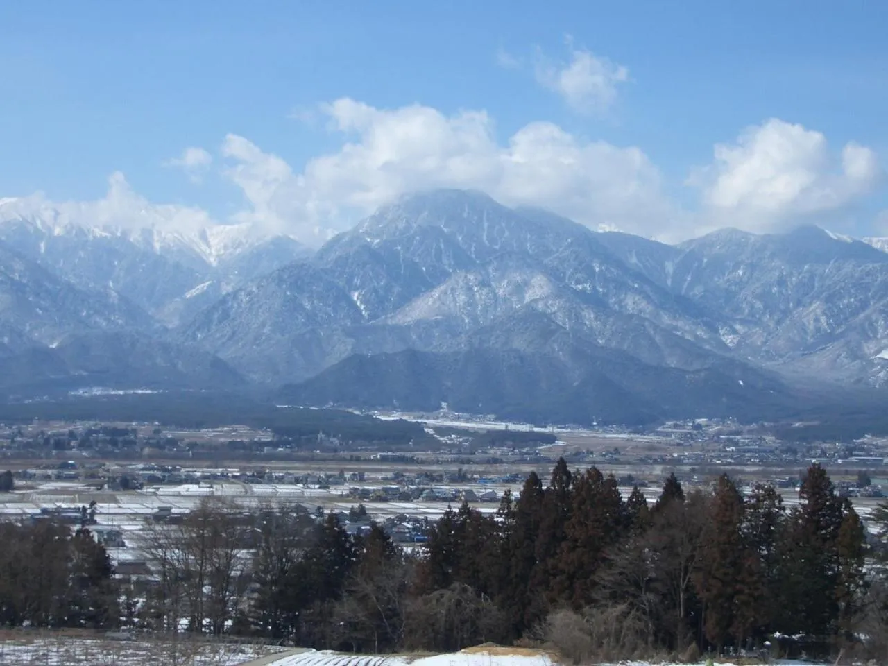 Off site in Canadian Loghouse Inn AzuminoYujin