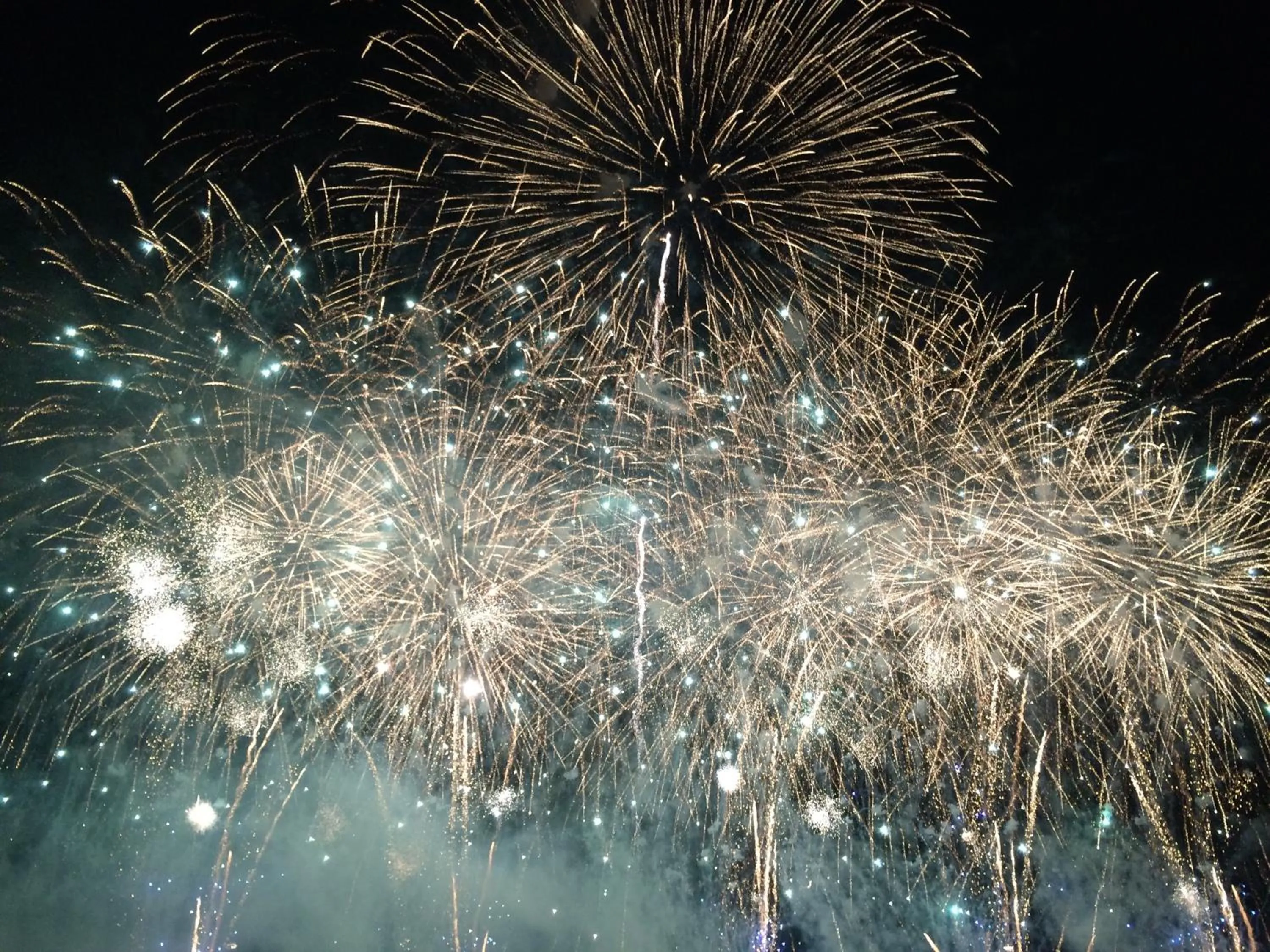 Summer in Canadian Loghouse Inn AzuminoYujin