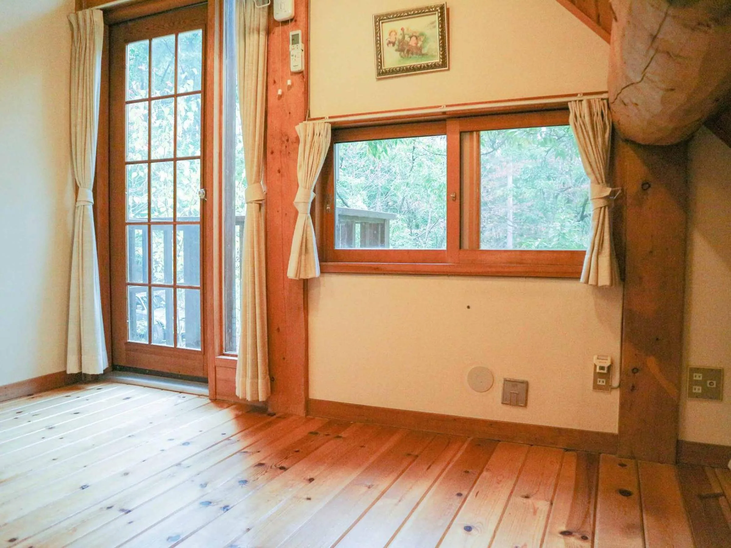 Photo of the whole room in Canadian Loghouse Inn AzuminoYujin