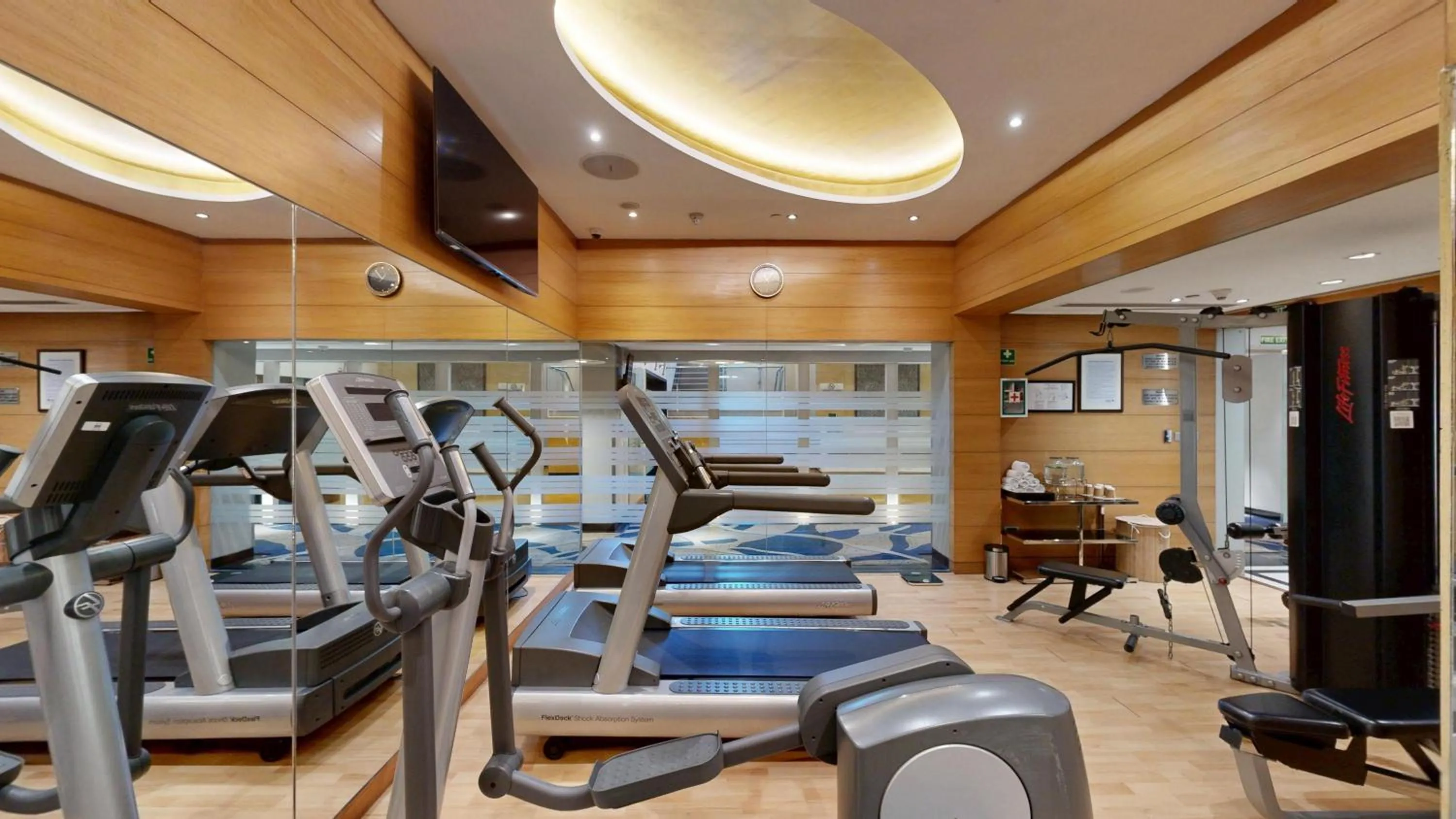 Fitness centre/facilities in Radisson Blu Marina Hotel Connaught Place