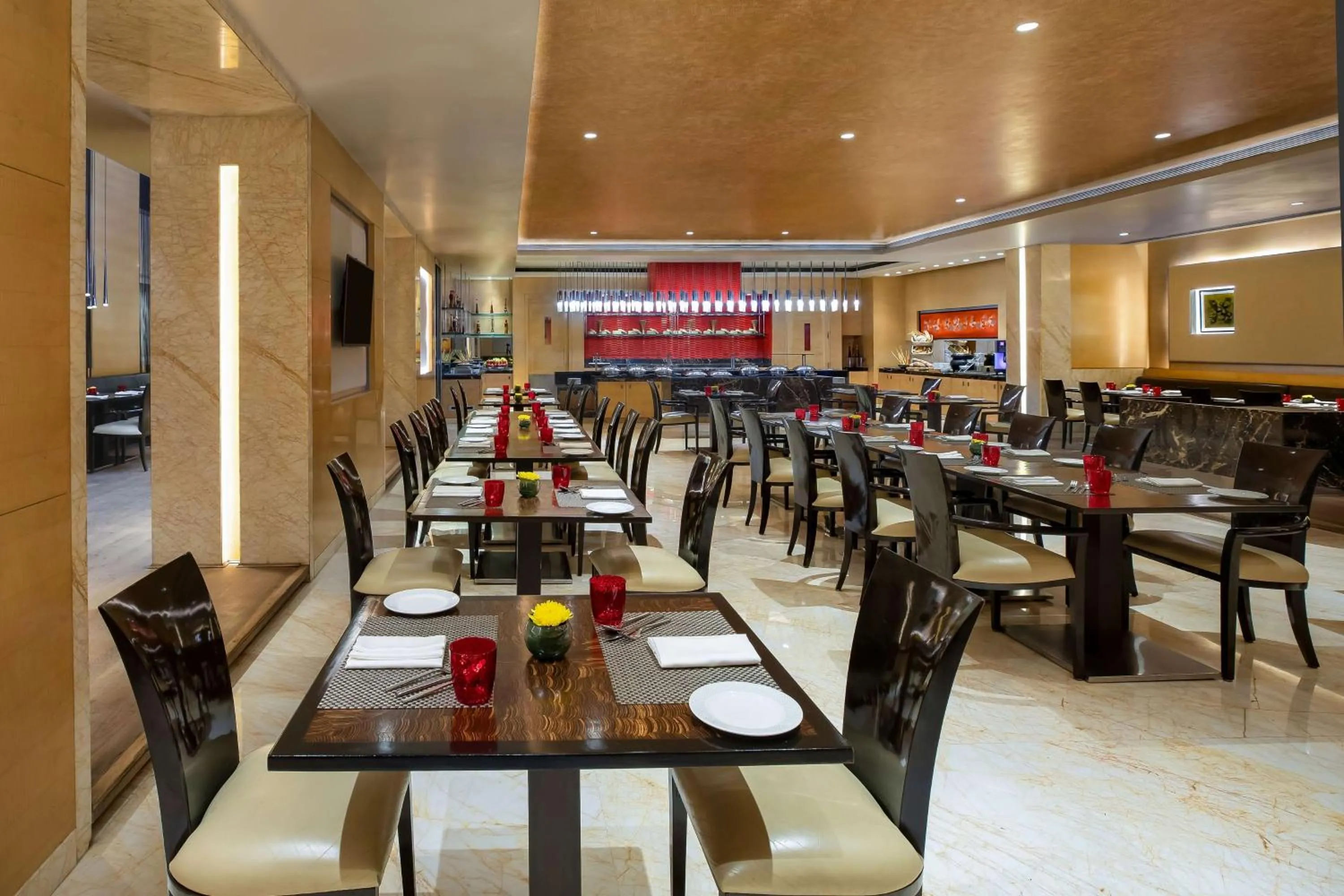 Restaurant/places to eat in Radisson Blu Marina Hotel Connaught Place