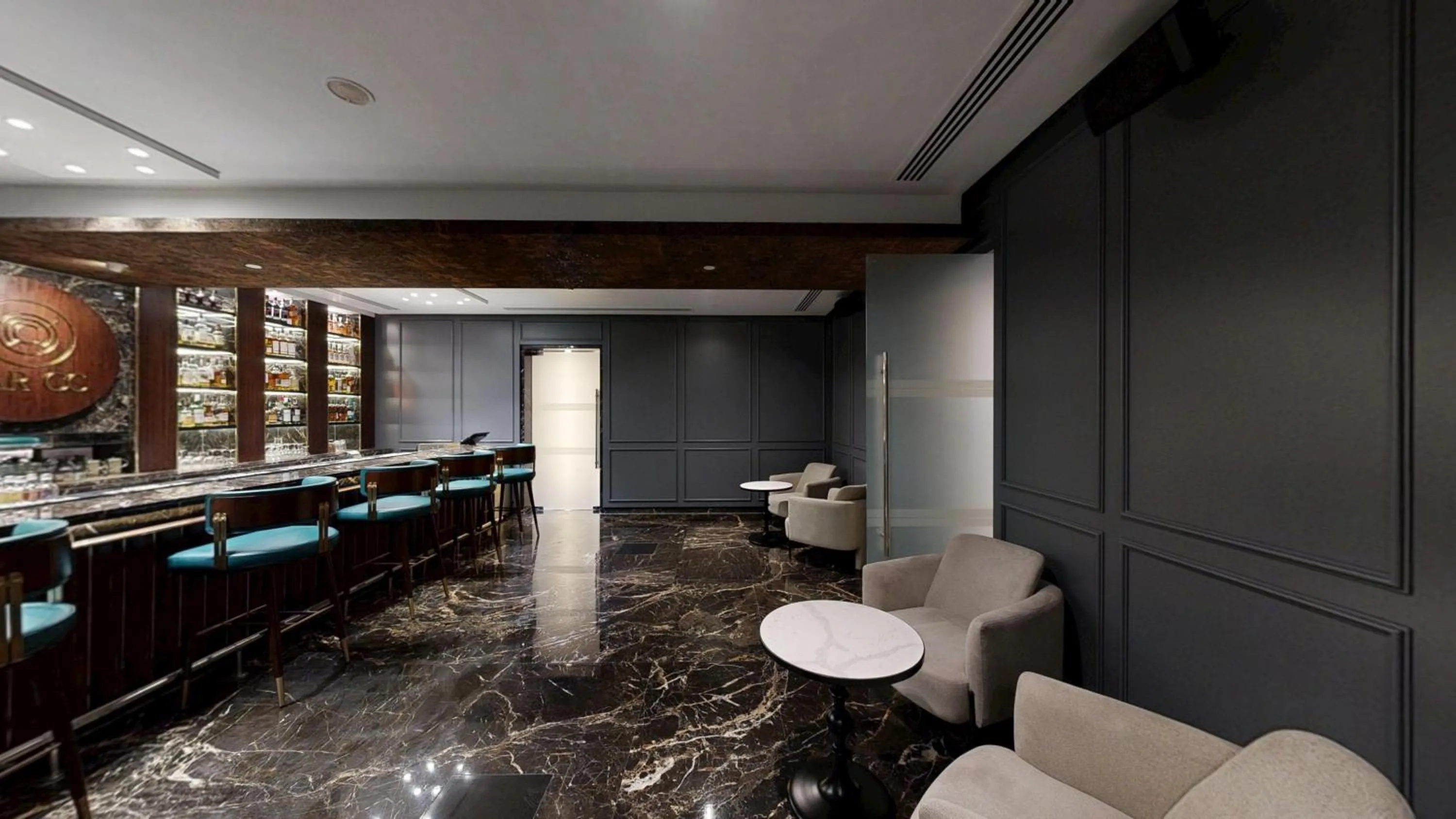 Lounge or bar in Radisson Blu Marina Hotel Connaught Place