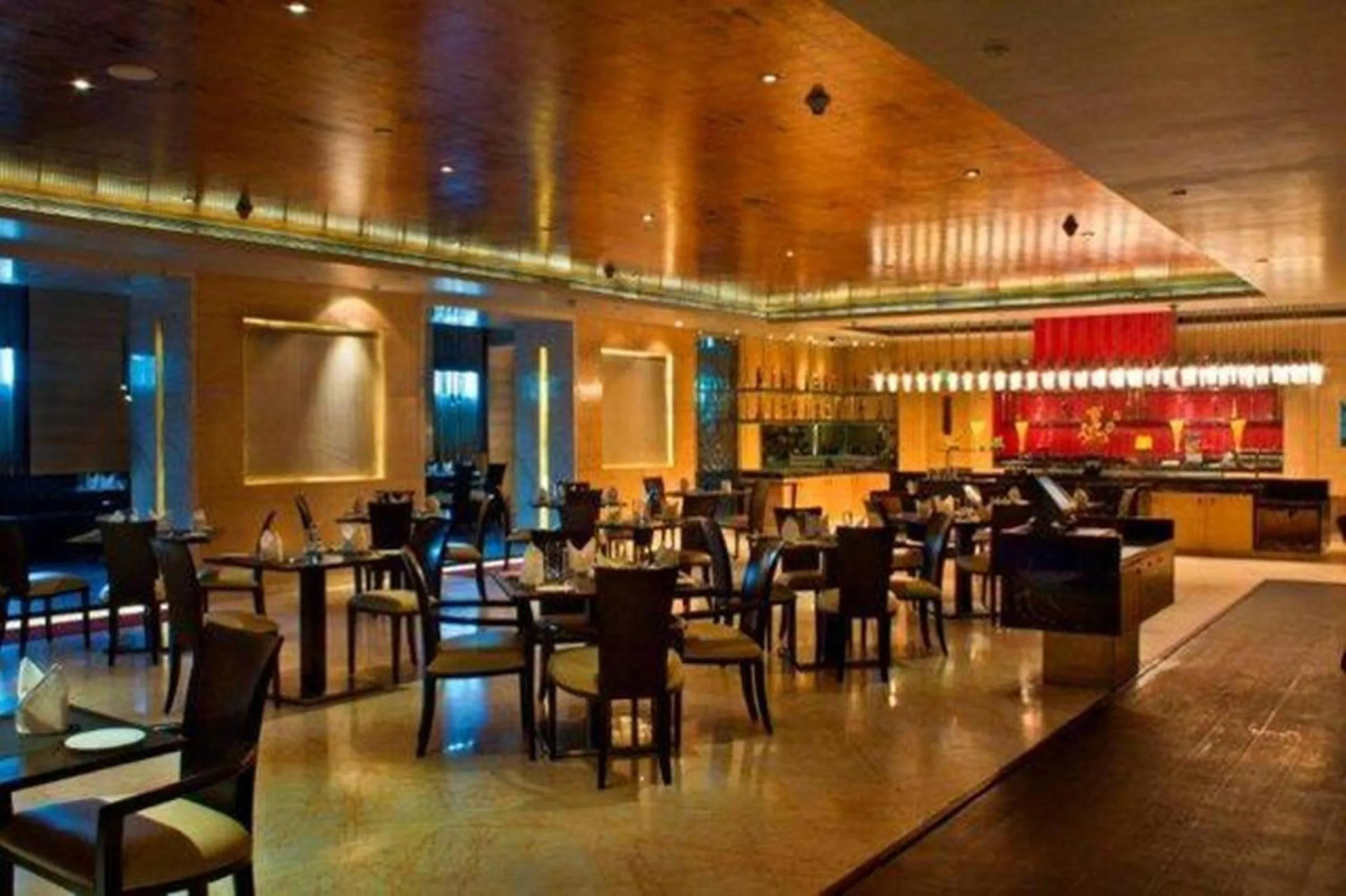 Restaurant/places to eat in Radisson Blu Marina Hotel Connaught Place