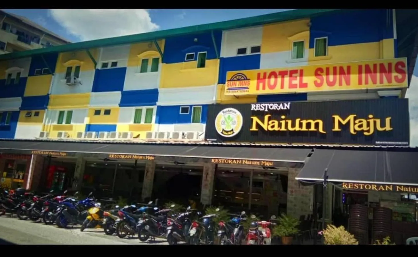 Property building in Sun Inns Hotel Lagoon near Sunway Lagoon Theme Park