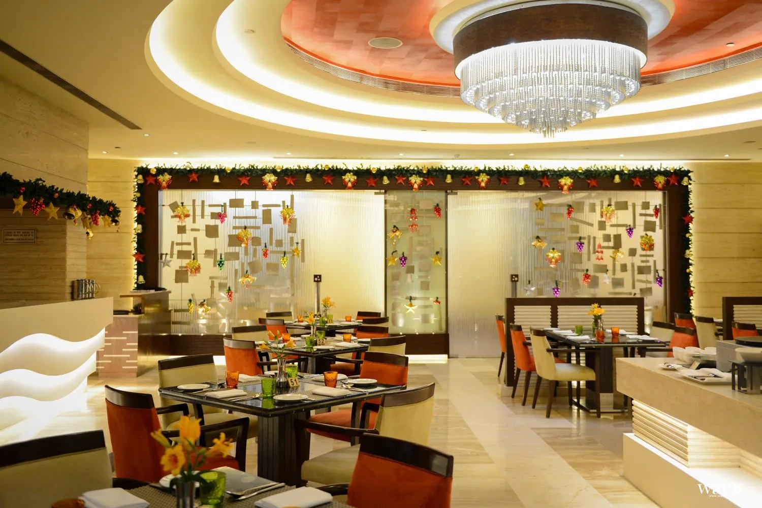 Restaurant/places to eat in The Suryaa New Delhi