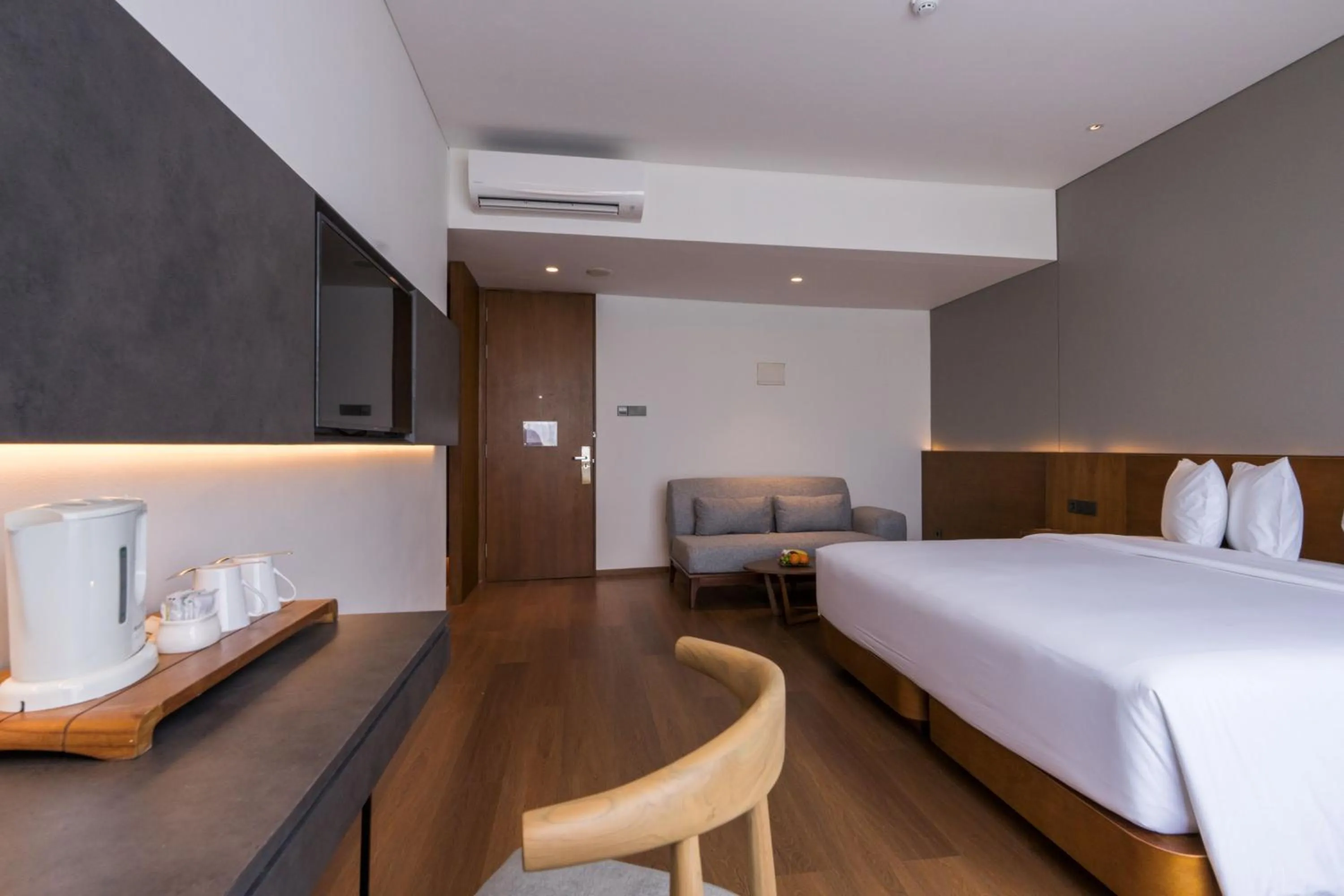 Bedroom, Bed in Hotel Santika Bangka