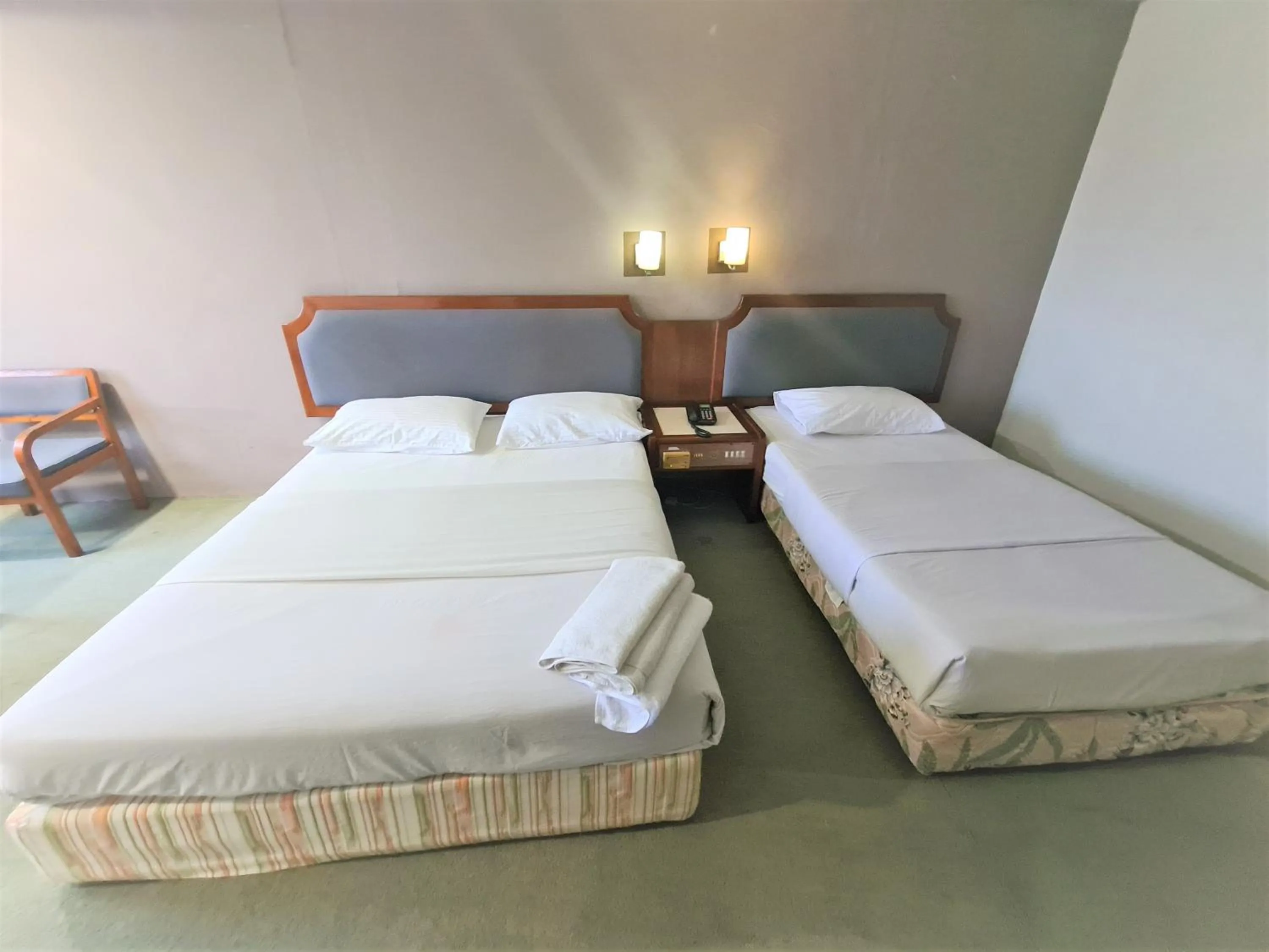 Bed in Anika Inn - Kluang