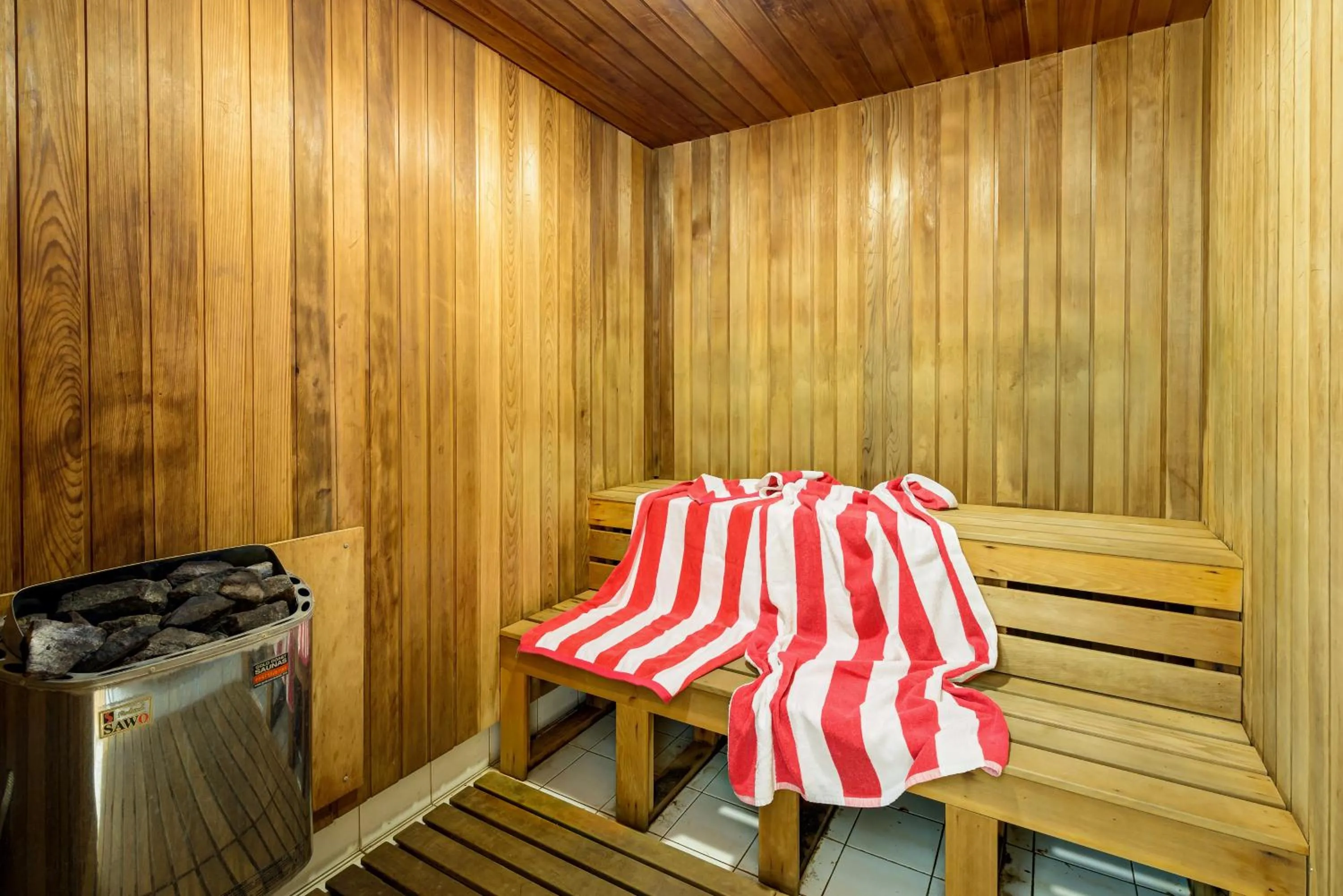 Sauna in The Crest Apartments