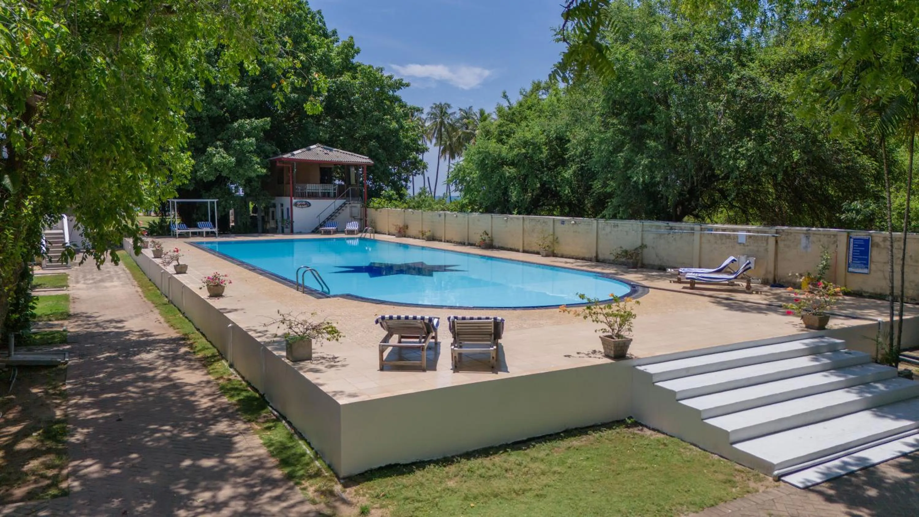 Pool view in Pigeon Island Beach Resort and Spa