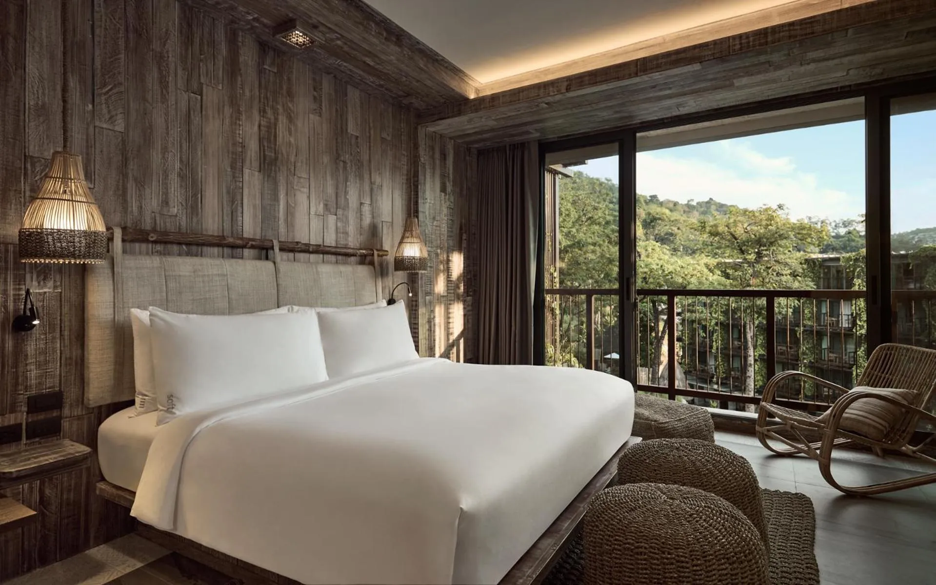 Bed in Dinso Resort & Villas Phuket, Vignette Collection by IHG