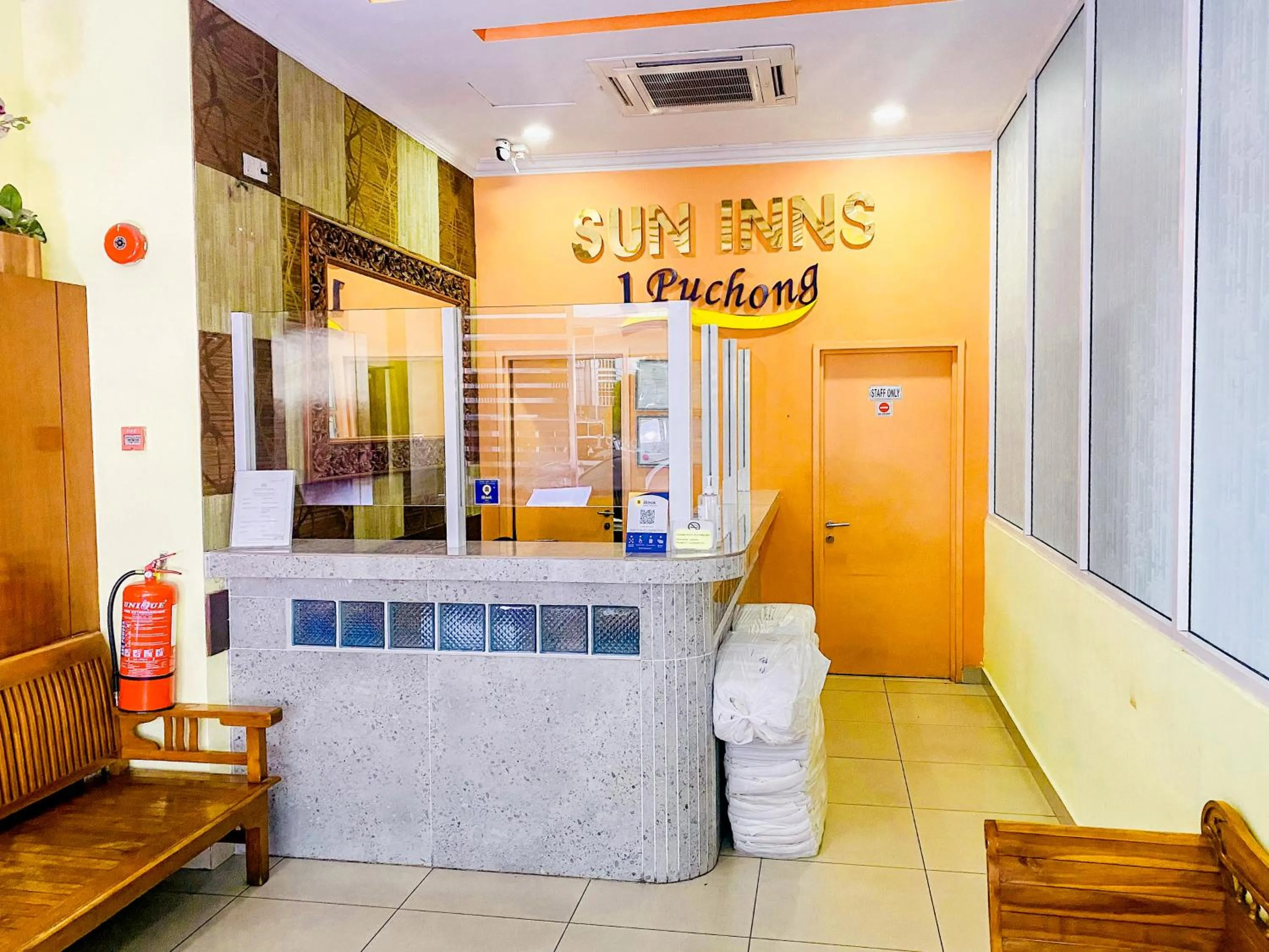 Lobby or reception in Sun Inns Hotel Puchong