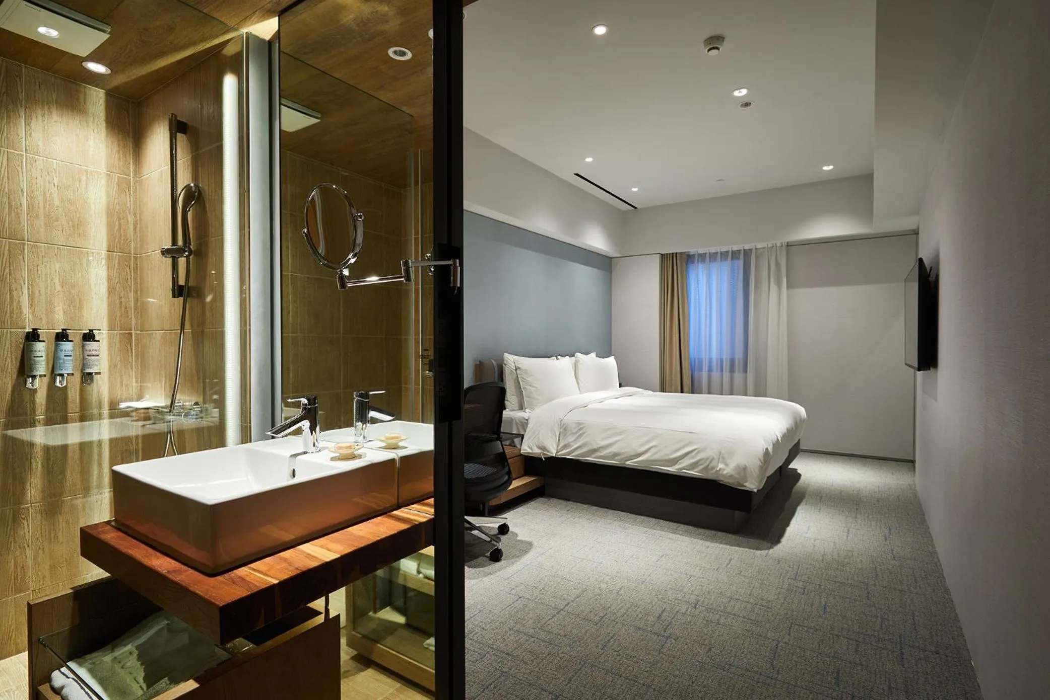 Bed in K Hotel Taipei Nanjing