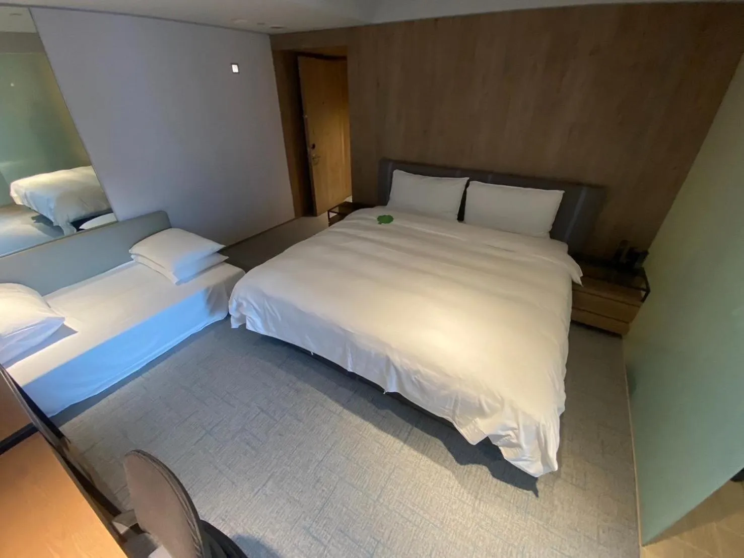 Photo of the whole room, Bed in K Hotel Taipei Nanjing