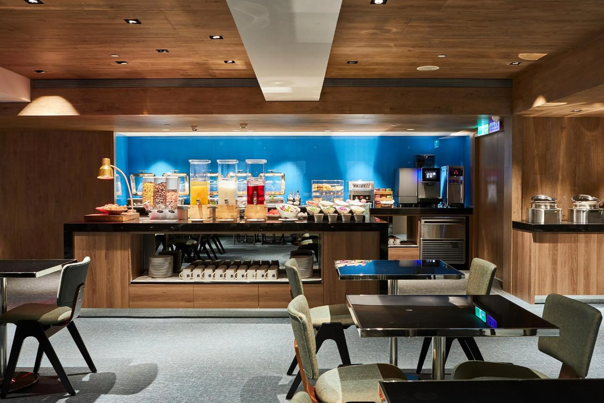 Restaurant/places to eat in K Hotel Taipei Nanjing