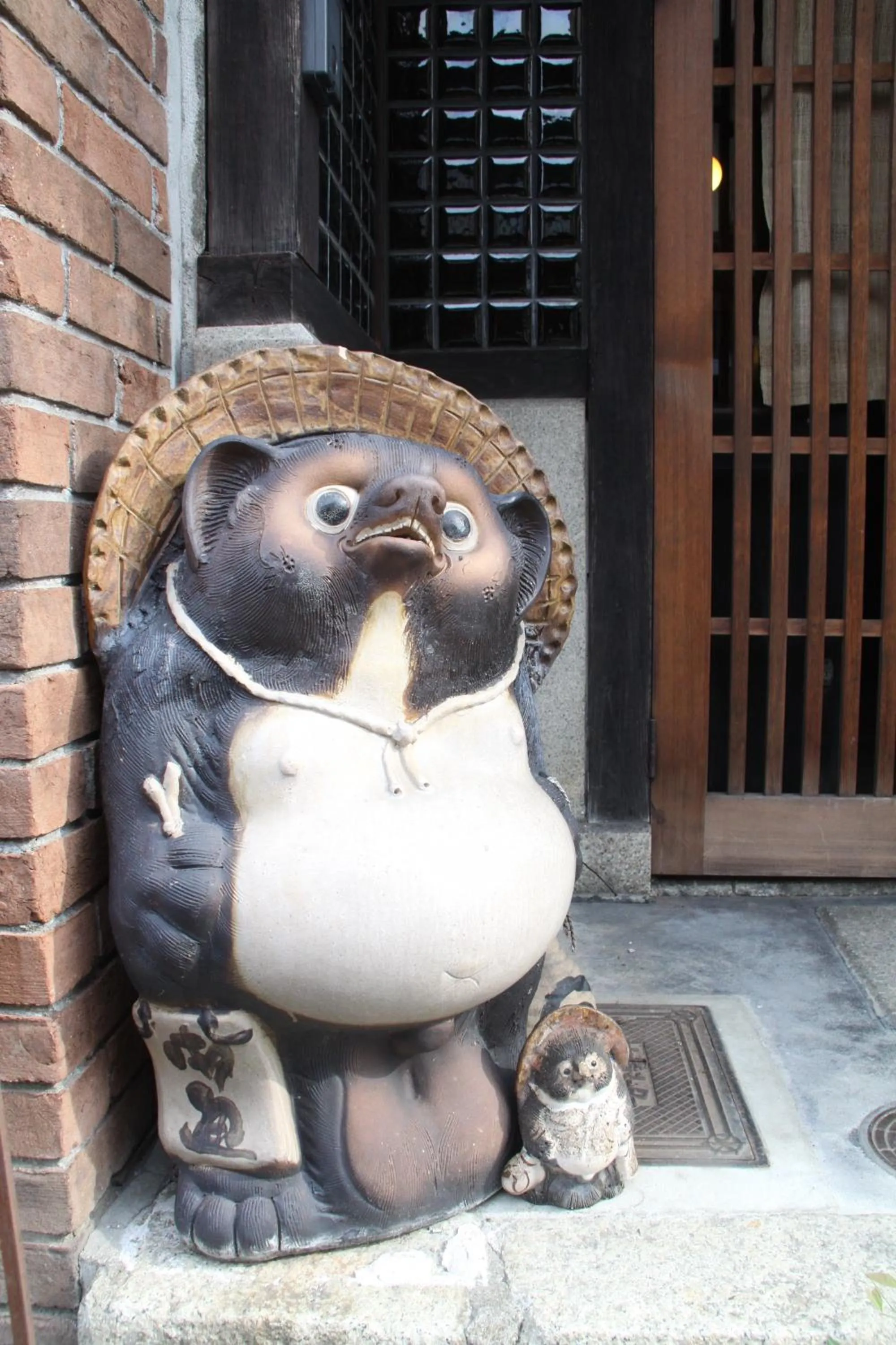 Decorative detail in Gallery Nozawa Inn