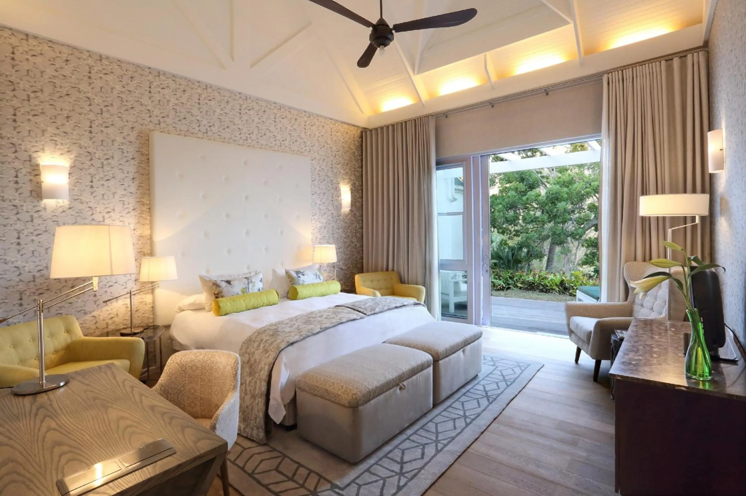 Bed in Falcons View Manor